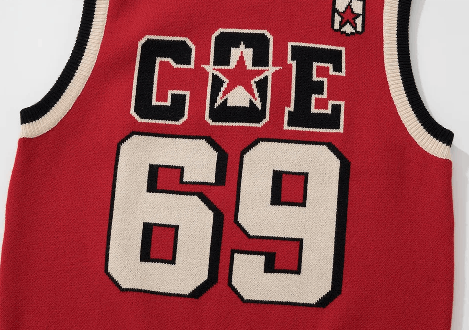 Japanese Brand × Vintage "COE-Red-M" Knitted Vest Size US M / EU 48-50 / 2 - 5 Thumbnail