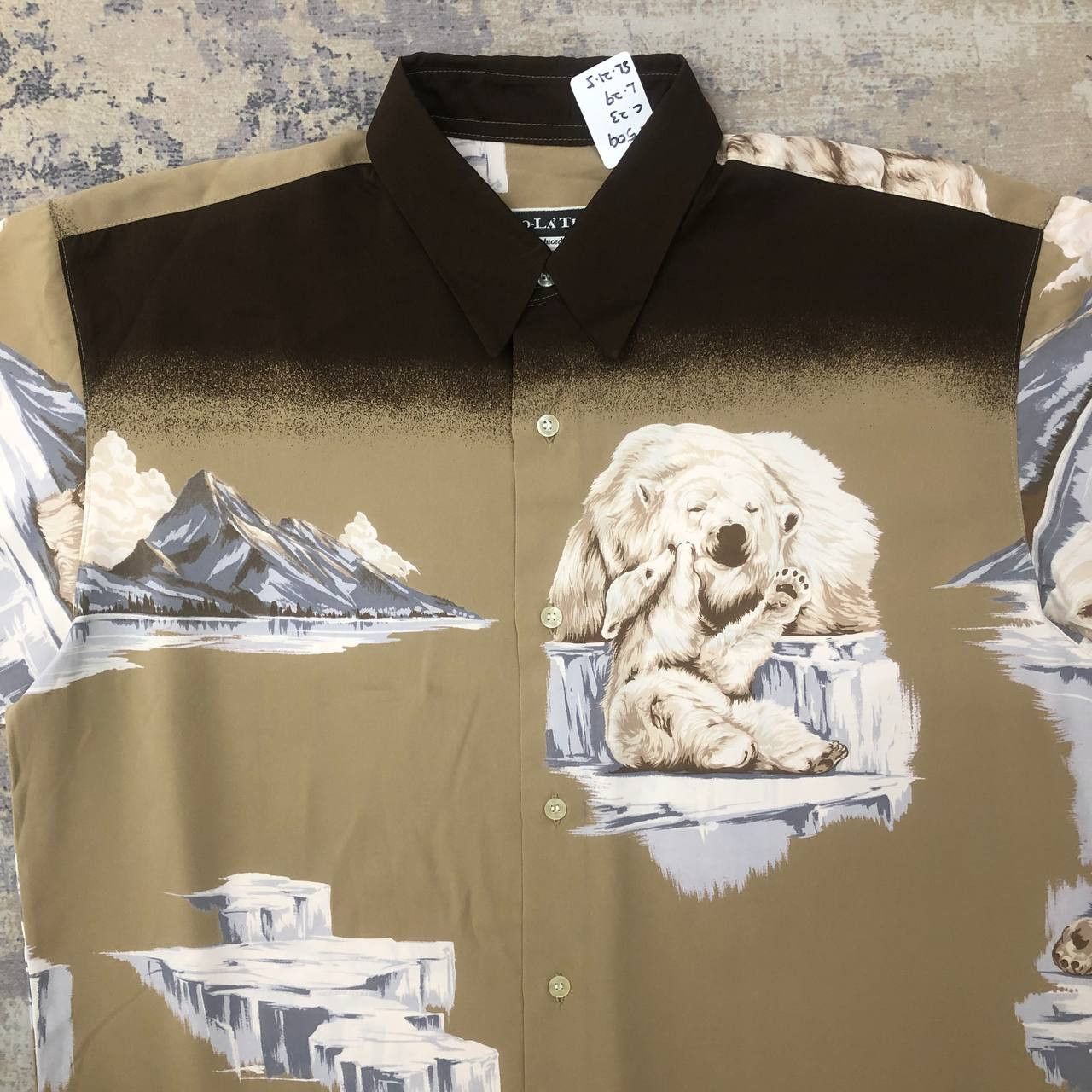 Japanese Brand T509 VTG MADE IN JAPAN ISOLATION BEAR SHIRTS Size US L / EU 52-54 / 3 - 5 Thumbnail