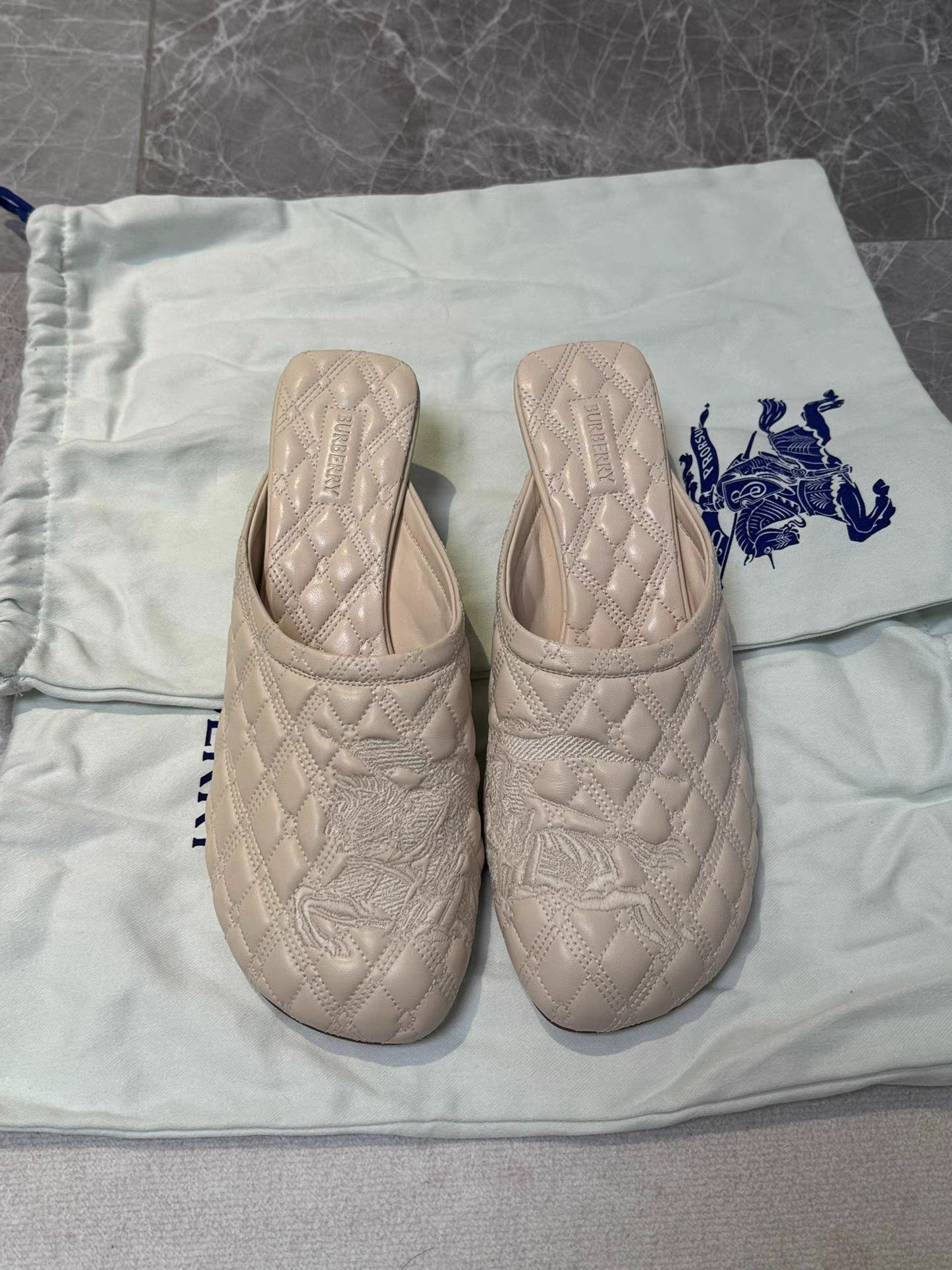 Burberry Burberry Nappa Leather Closed-Toe Slides K6 Size US 8 / IT 38 - 2 Thumbnail