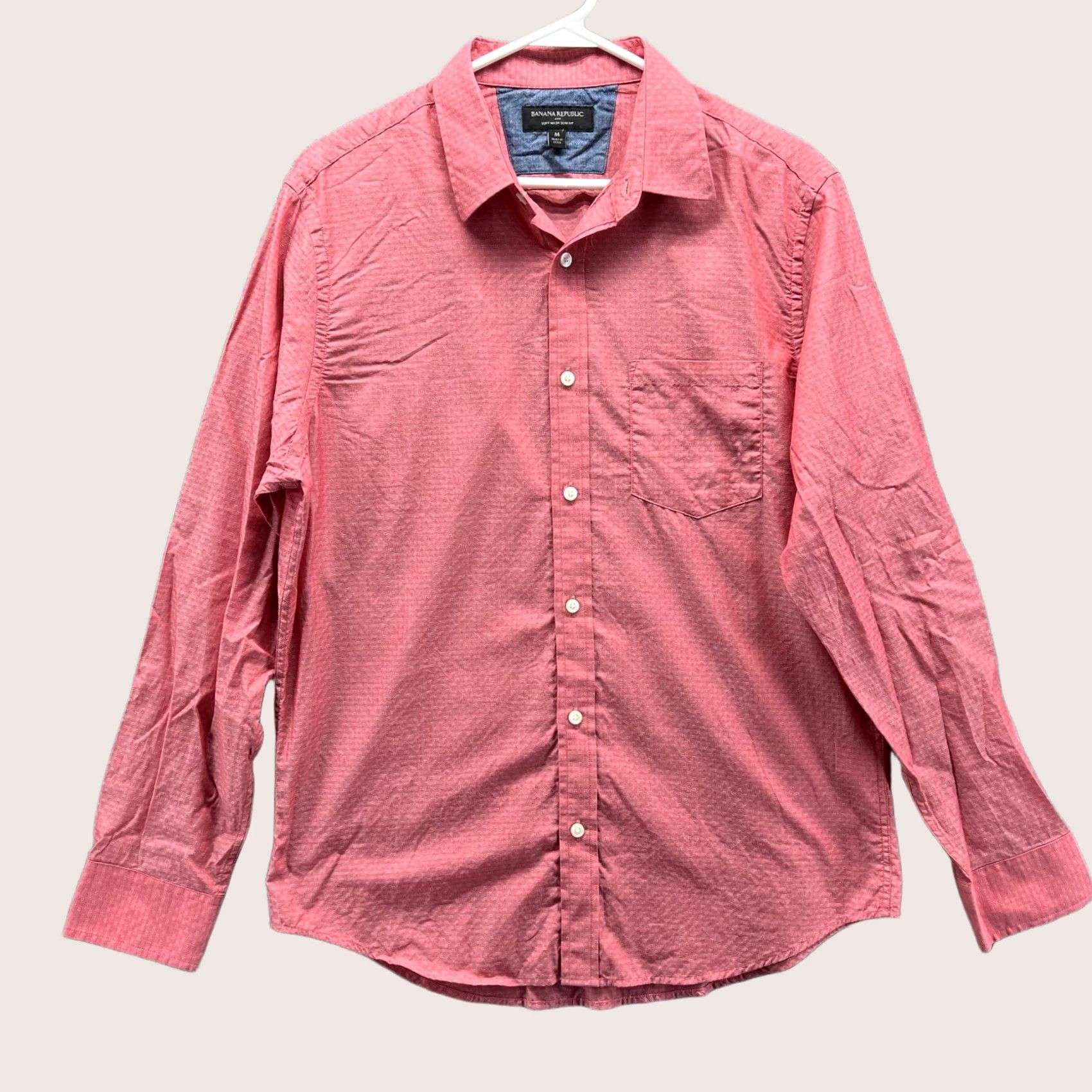 Banana Republic VINTAGE Banana Republic Shirt Mens Medium Red Soft Wash Slim Fit Button Front Casual Size US M / EU 48-50 / 2 - 1 Thumbnail