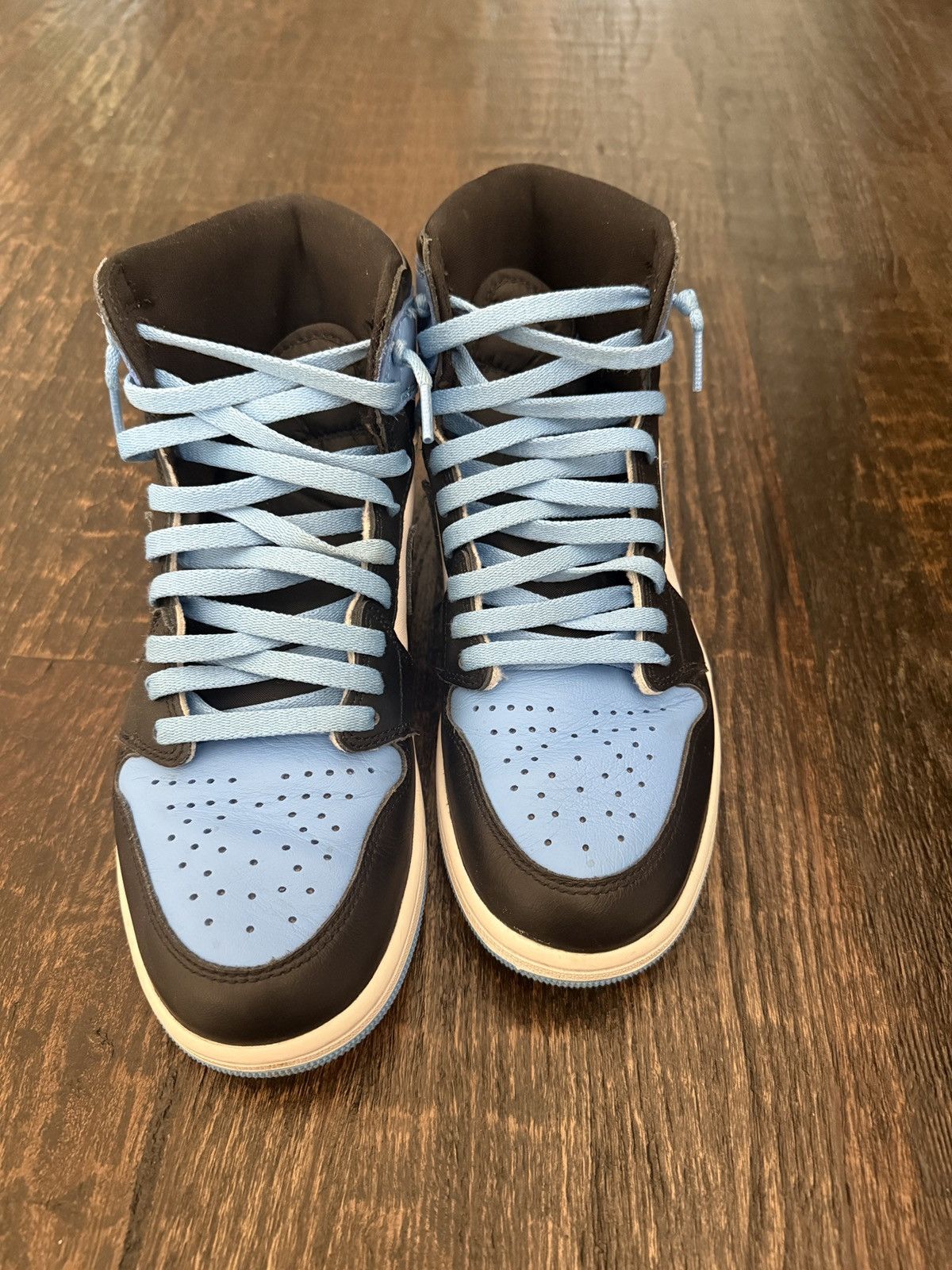 Jordan Brand Jordan 1 High UNC Size US 10 / EU 43 - 4 Thumbnail