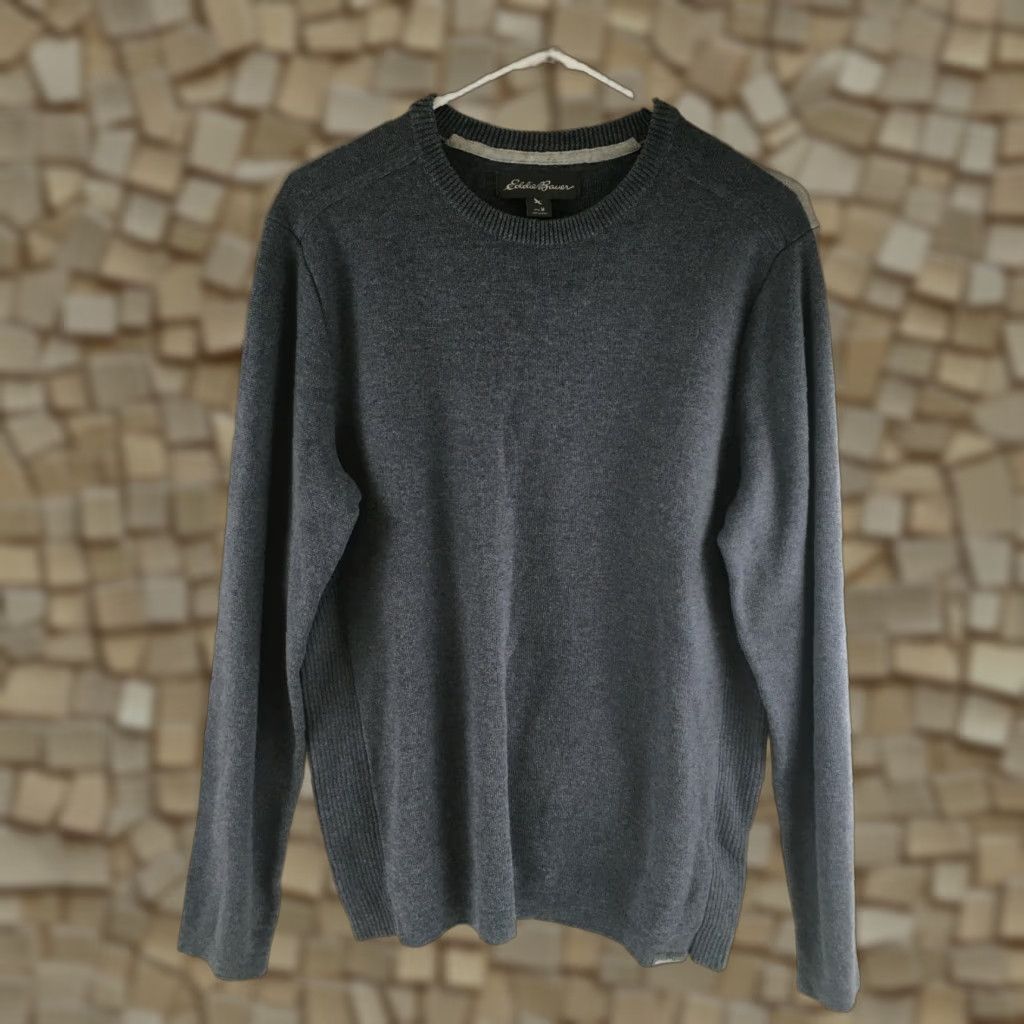 Eddie Bauer Eddie Bauer Sweatshirt Mens Gray Crew Neck Pullover Size M Ribbed Edges Classic Style Size US M / EU 48-50 / 2 - 1 Thumbnail