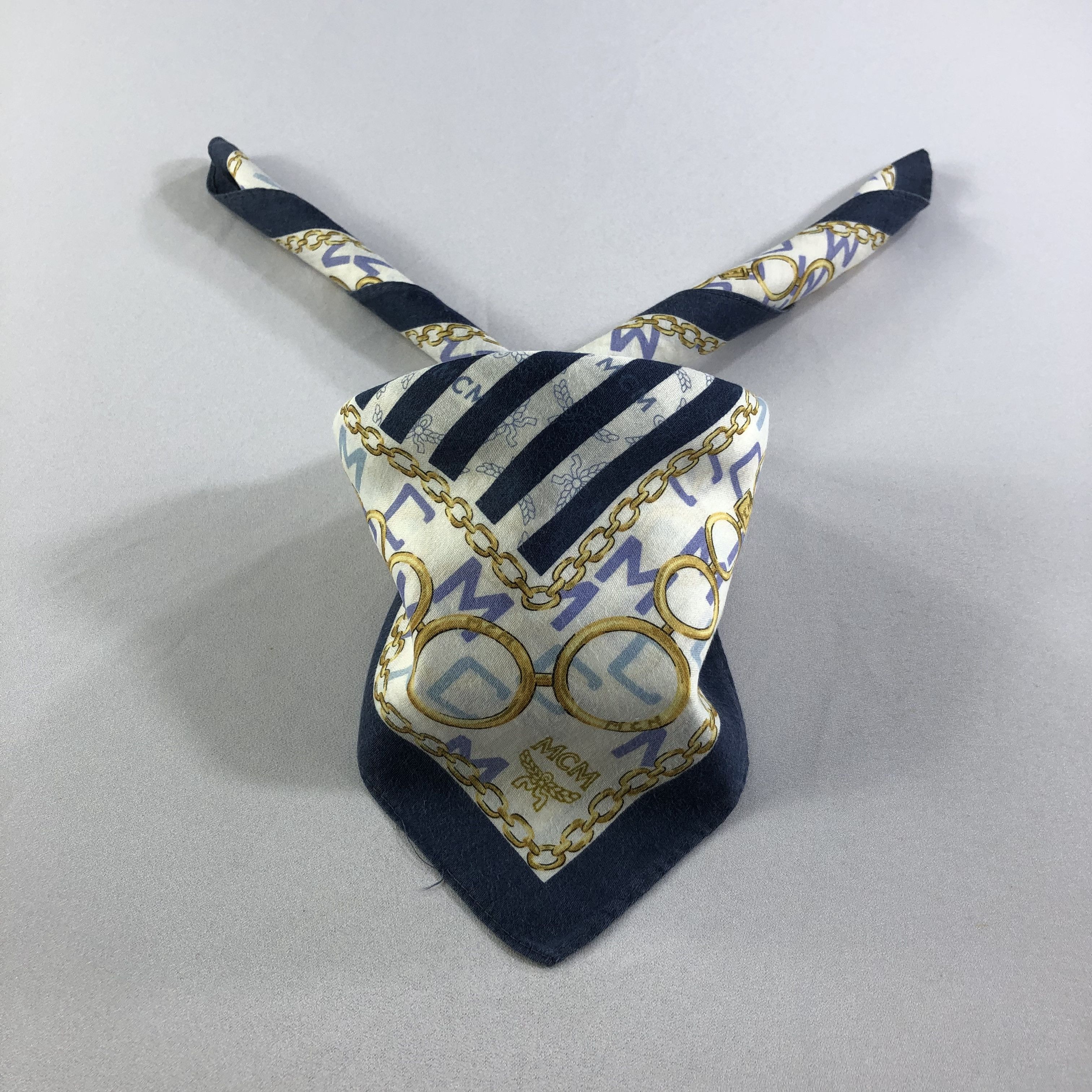 MCM MCM Gold Chains Handkerchief Neckerchief Bandana H2133 Size ONE SIZE - 2 Thumbnail