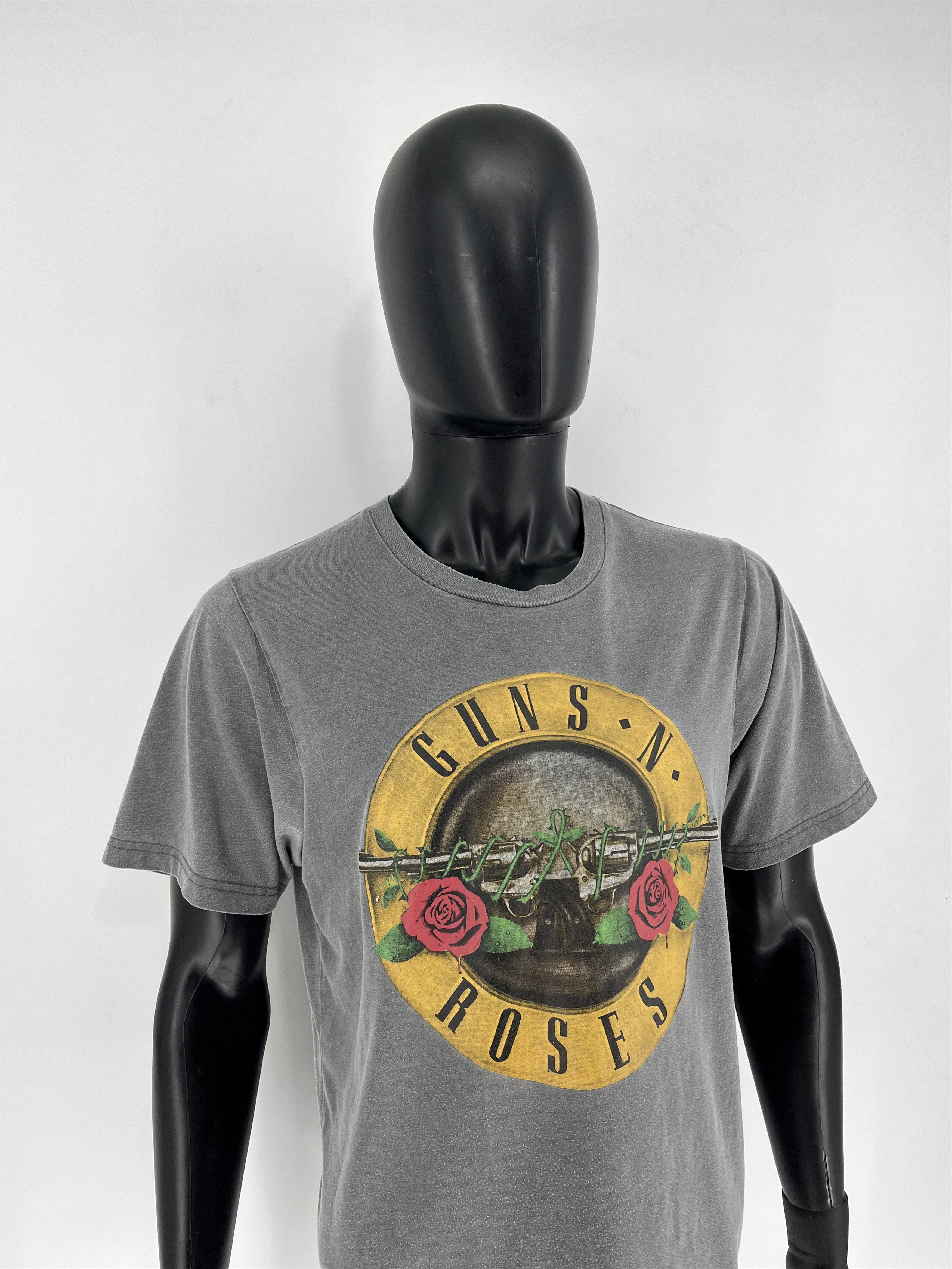 Band Tees × Vintage Vintage Guns N’ Roses 🌹 Big Logo Double Sided T-Shirt Size US S / EU 44-46 / 1 - 3 Thumbnail