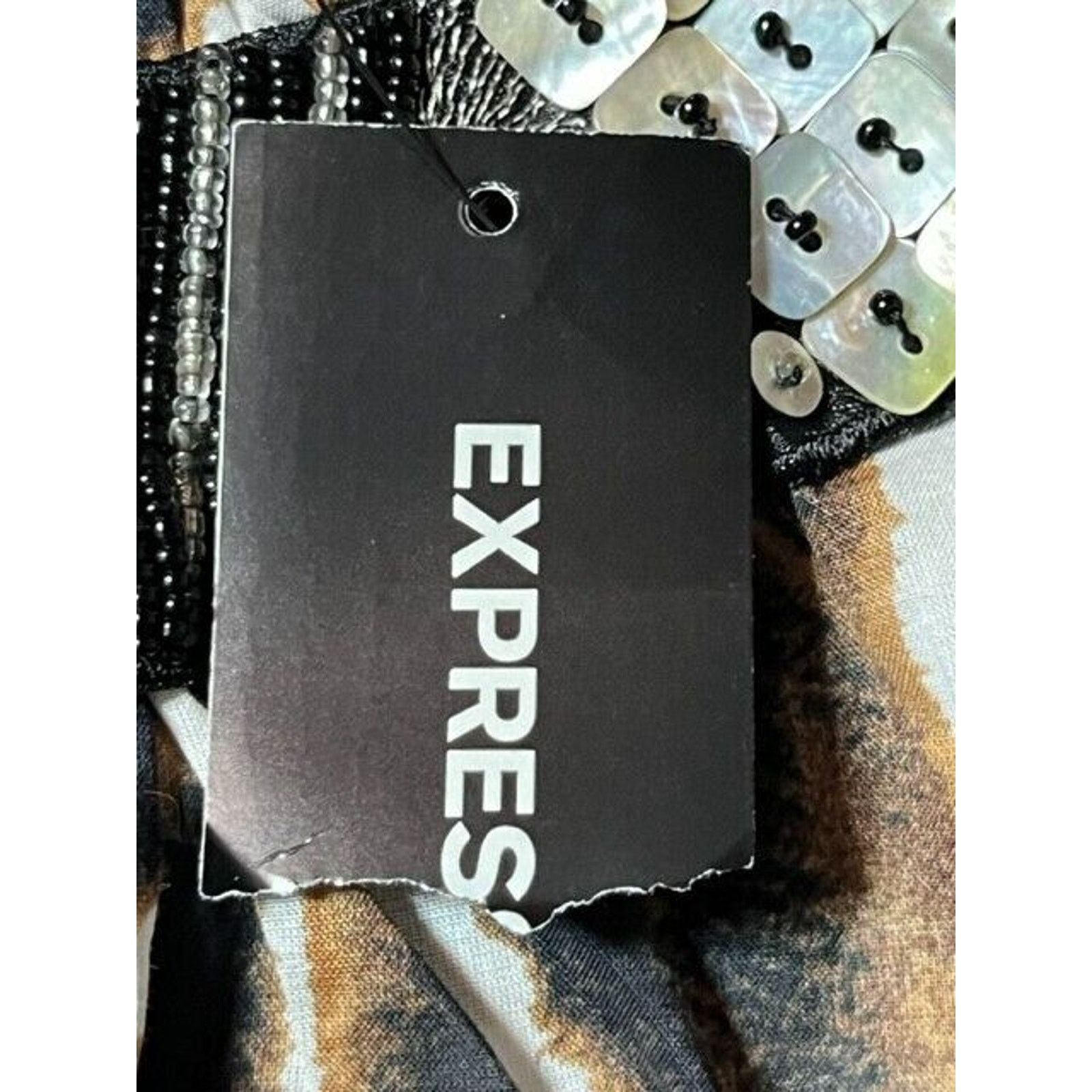 Express Express Blouse L Beaded Leaf Print Scoop Cap Sleeve Black Size L / US 10 / IT 46 - 5 Thumbnail