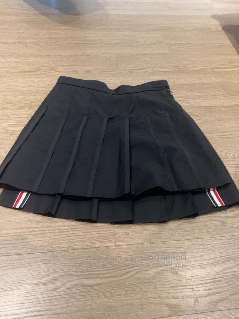 Thom Browne Thom Browne Pleated Skirt Size 27" / US 4 / IT 40 - 1 Thumbnail
