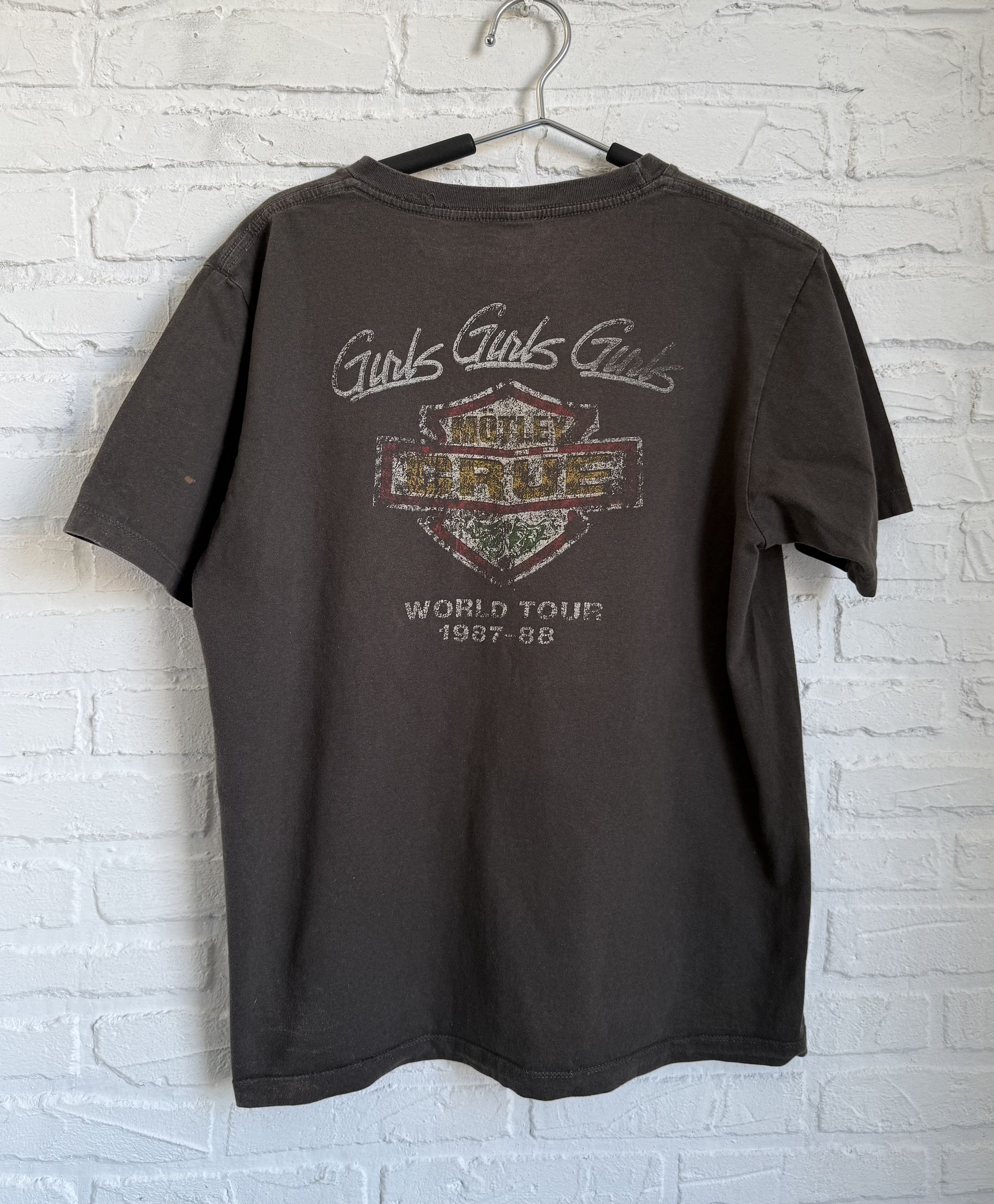 Band Tees Vintage 90s Motley Crue girls girls girls t-shirt Size US M / EU 48-50 / 2 - 2 Thumbnail
