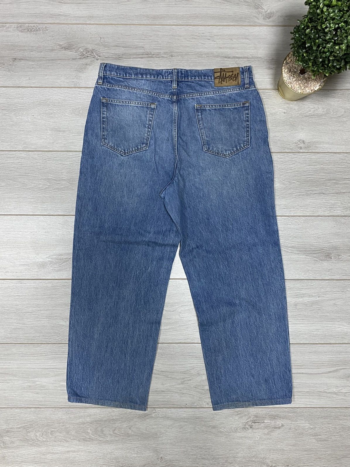 パンツ stussy BIG OL' JEAN DENIM LIGHT WASH 30 Stussy Big Ol' Jean Denim Light Wash – LESS 17