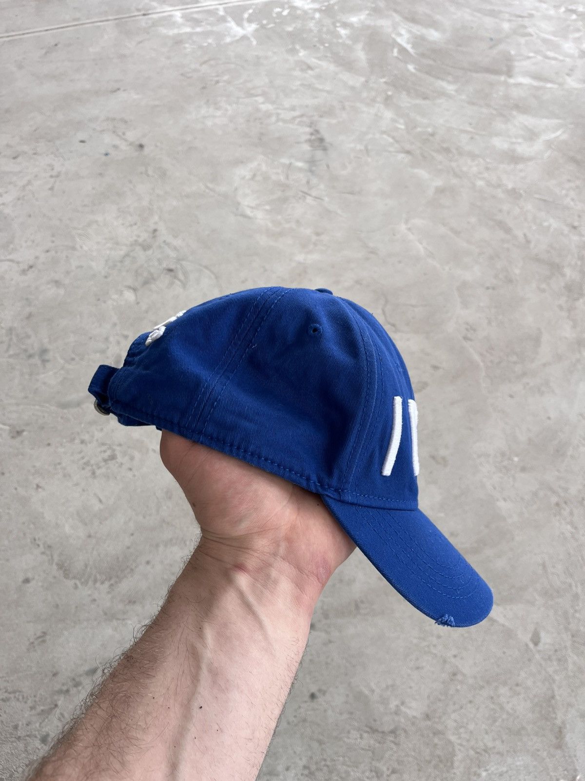Dsquared2 Vintage Dsquared2 Icon Blue Distressed Cap Big Logo Y2K Size ONE SIZE - 6 Thumbnail