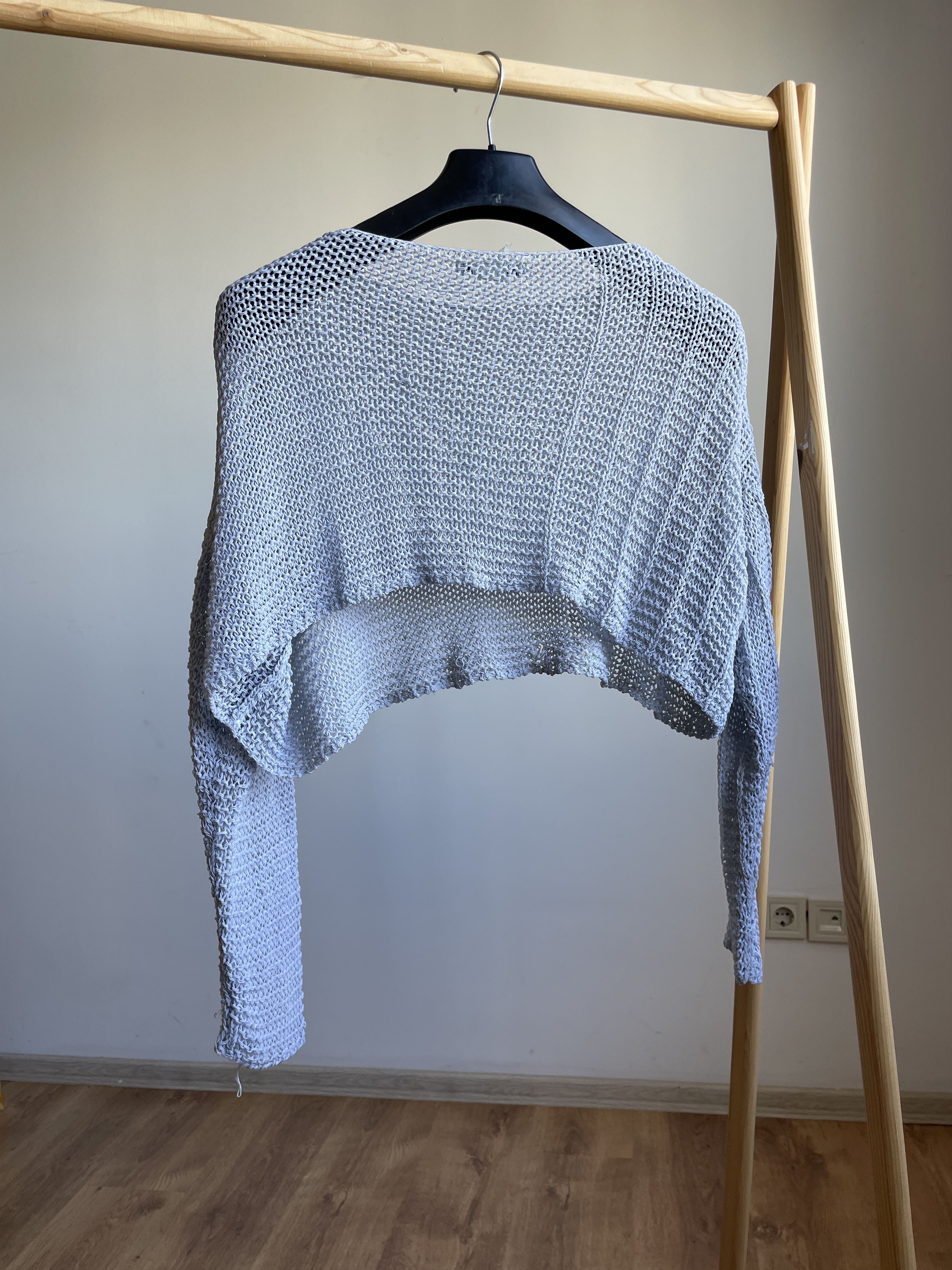 Sarah Pacini Sarah Pacini Cropped Mesh Knit Oversized Sweater Size ONE SIZE - 2 Thumbnail