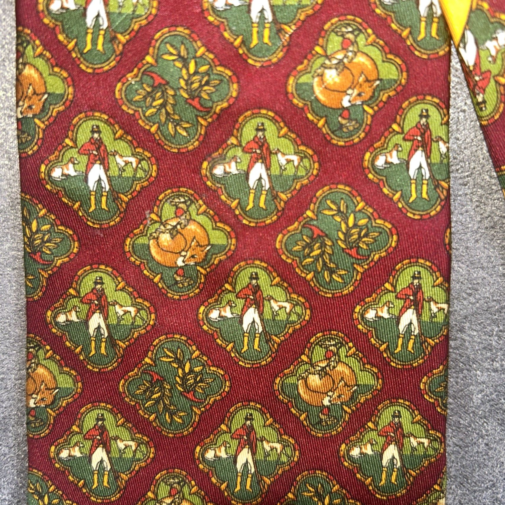 Salvatore Ferragamo Salvatore Ferragamo Silk Tie Red Geometric Pattern Dog Hunting Fox Logo Men's Tie Size ONE SIZE - 3 Thumbnail