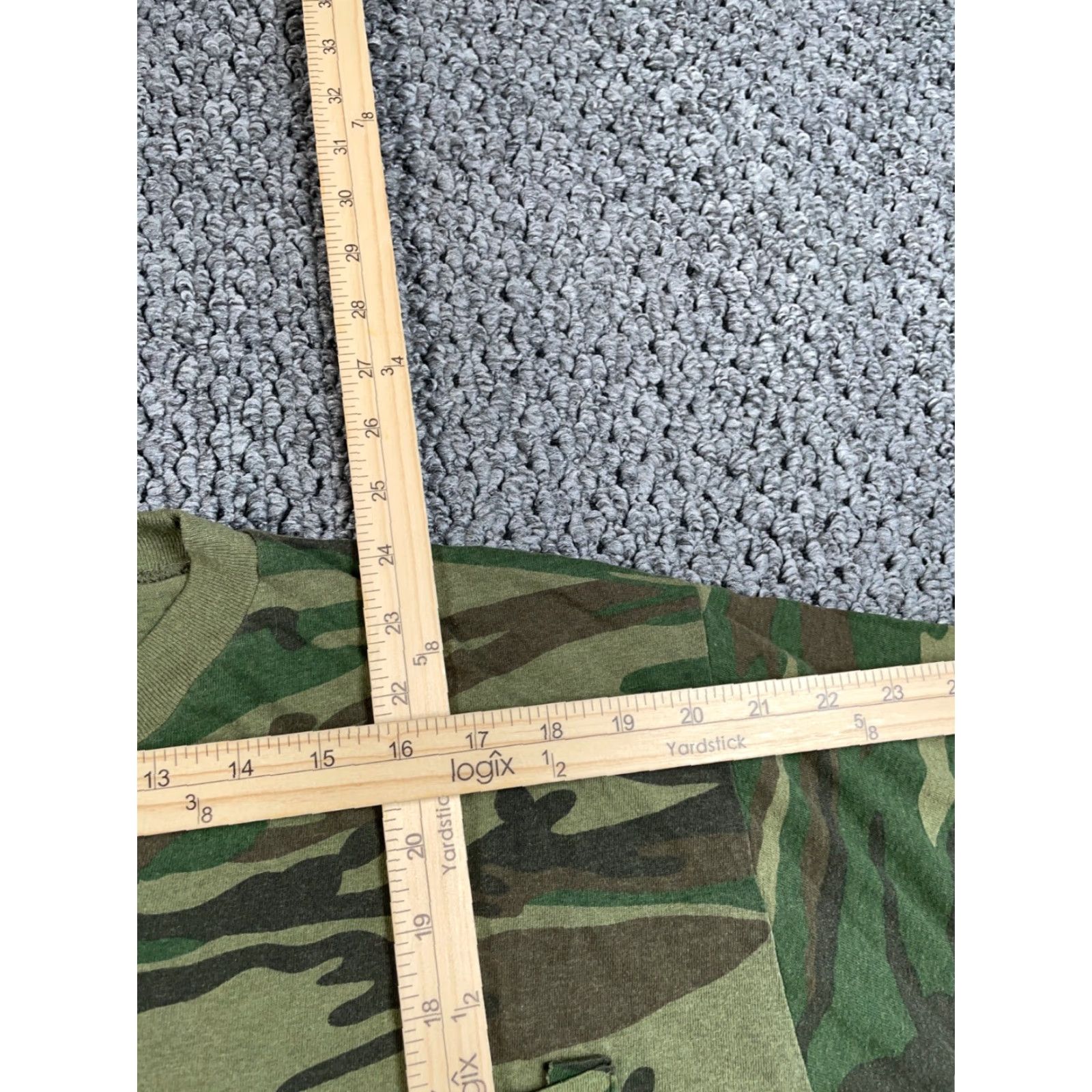 Imperial VTG Imperial Camouflage Pocket T-Shirt Adult Large Green Camo Outdoors Hunting Size US L / EU 52-54 / 3 - 6 Thumbnail