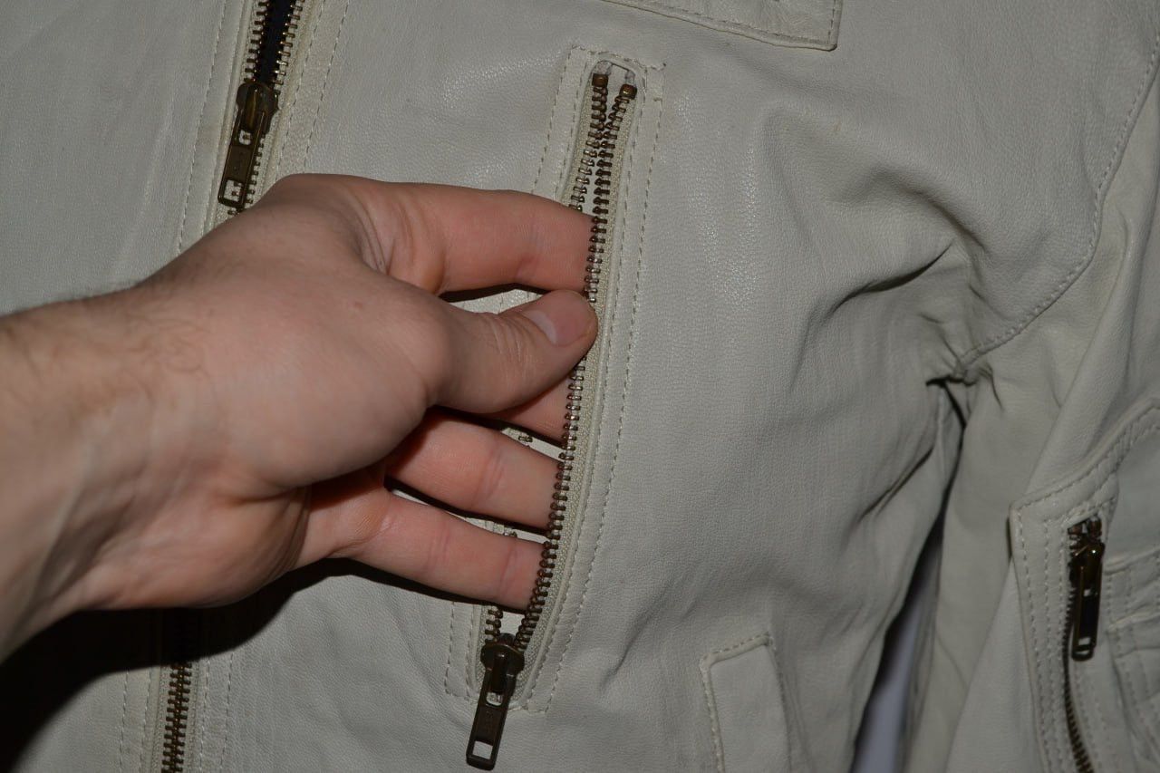 Allsaints Rare Vintage allsaints Jacket Leather Men Size L Size US L / EU 52-54 / 3 - 4 Thumbnail