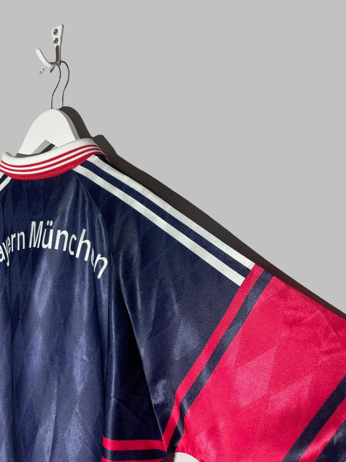 Adidas × Vintage Bayern Munchen Adidas 1997/99 Home VIN Football Shirt Size US XL / EU 56 / 4 - 14 Thumbnail