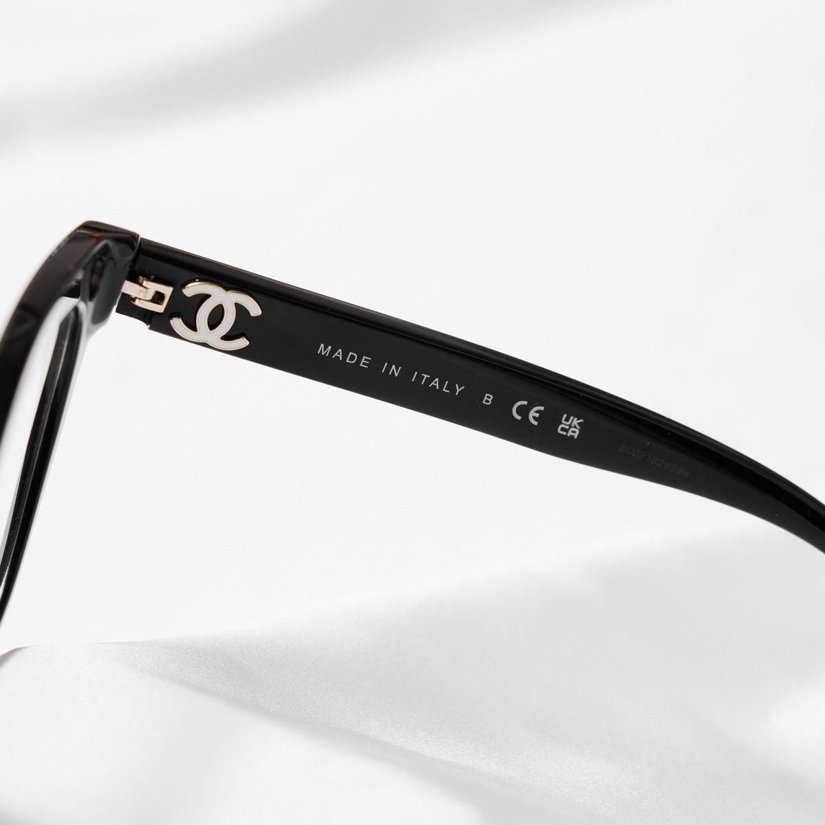 Chanel CHANEL 0CH3483 1403 GLASSES Size ONE SIZE - 4 Thumbnail