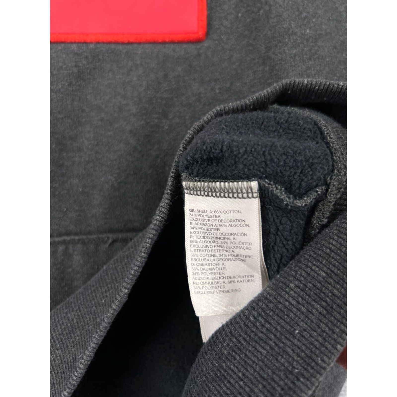 The North Face The North Face Hoodie Pullover Womens Large Gray Red Sewn Logo Pocket Sweater Size L / US 10 / IT 46 - 5 Thumbnail