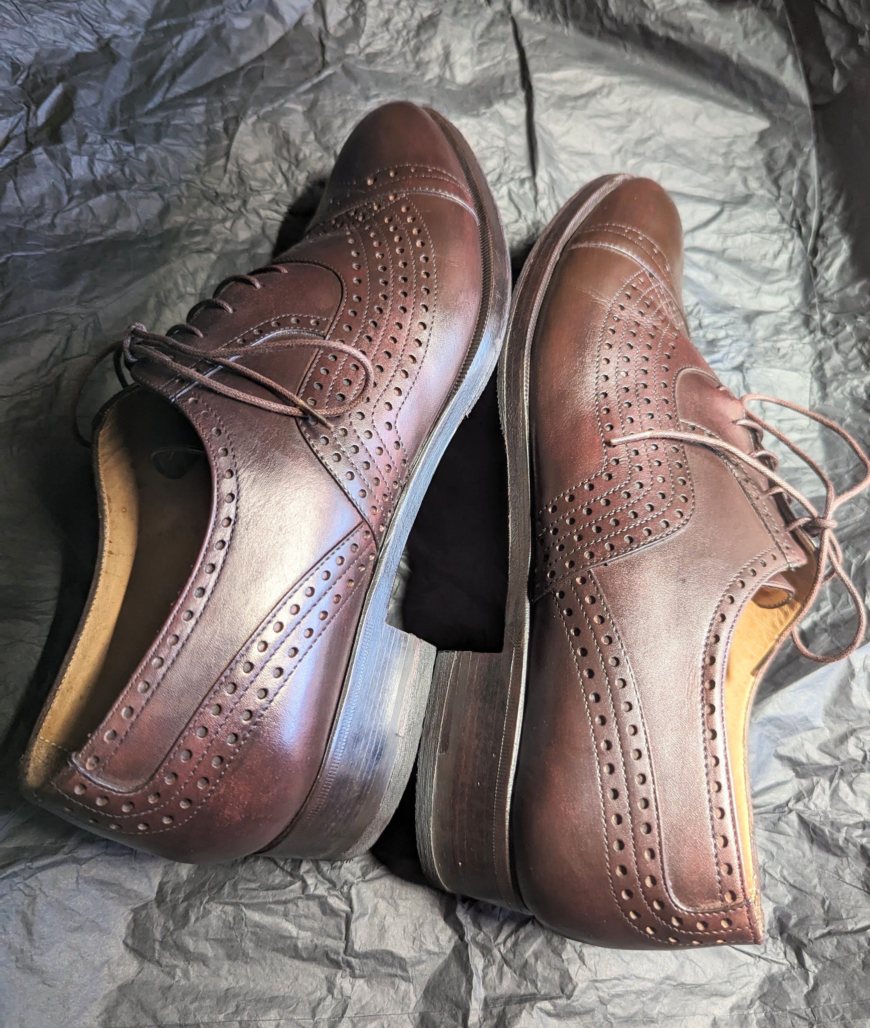 Saint Laurent Paris × Yves Saint Laurent SAINT LAURENT YSL EARL PERFORATED OXFORDS SHOES Tom Ford Era Size US 8 / EU 41 - 22 Thumbnail