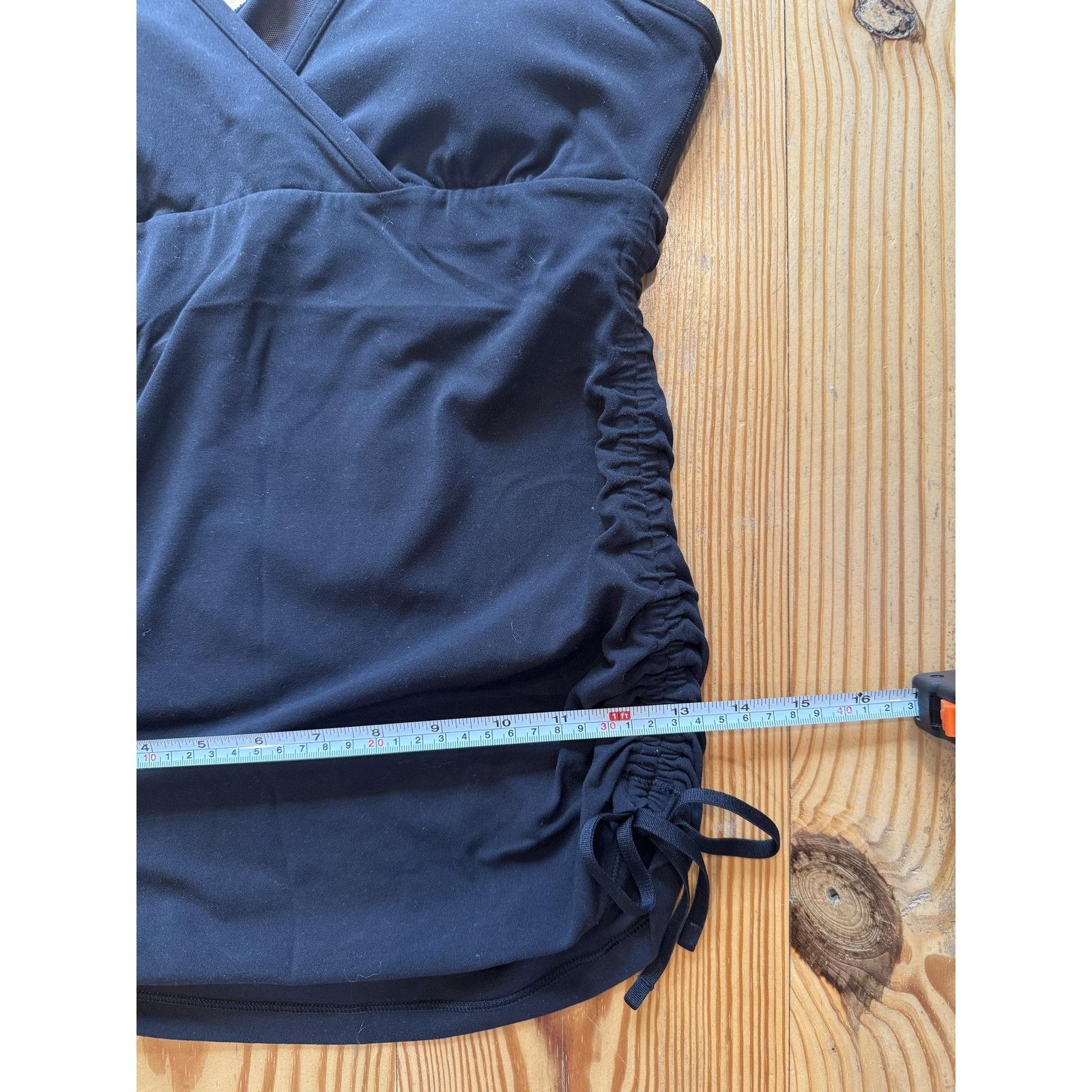 Lululemon Lululemon Womens M Black Adjustable Side Built in Bra Top Size M / US 6-8 / IT 42-44 - 4 Thumbnail