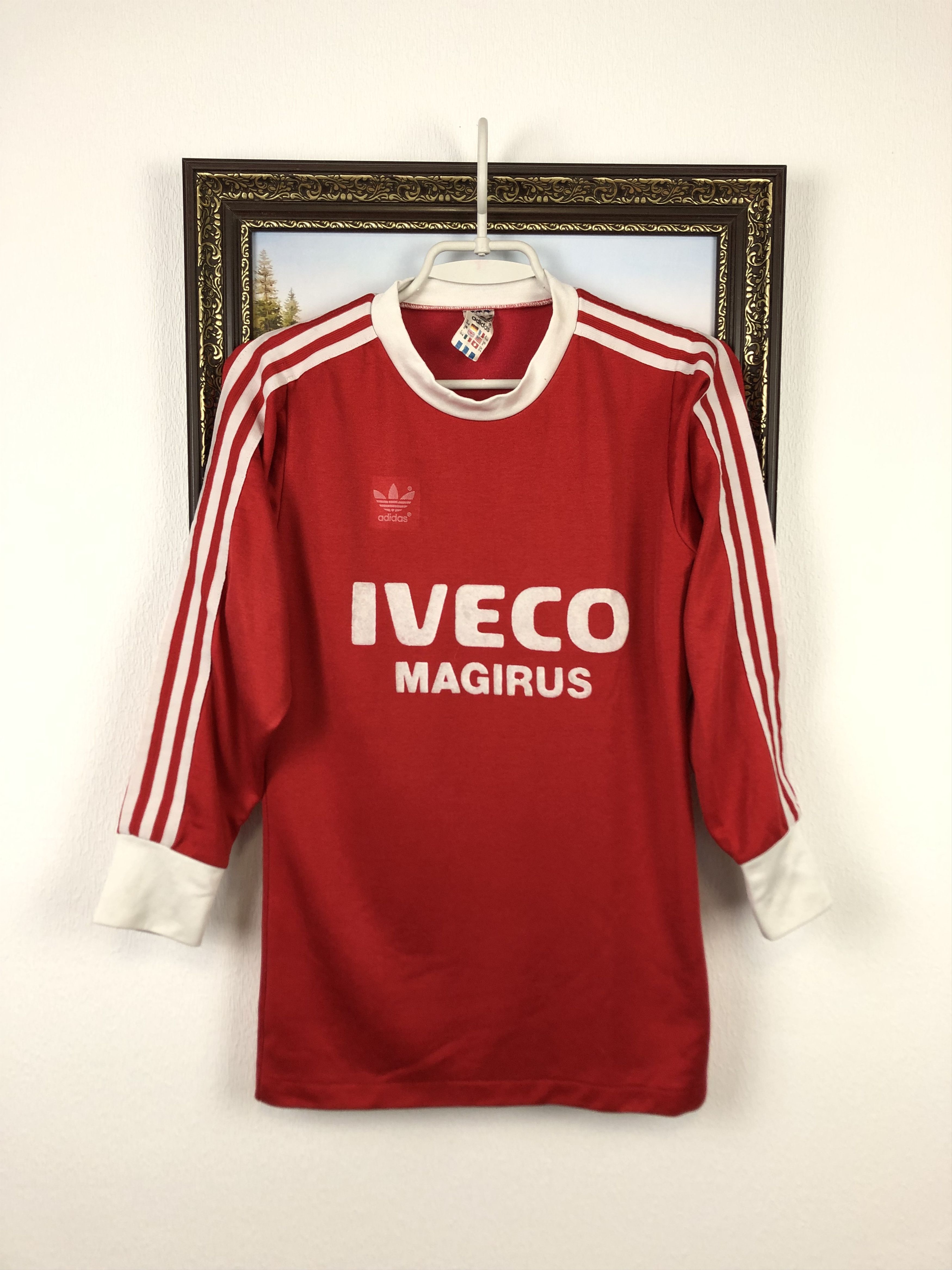 Adidas Bayern Munich football shirt 1982 #11 Long Sleeve Jersey Size US XXS / EU 40 - 1 Thumbnail