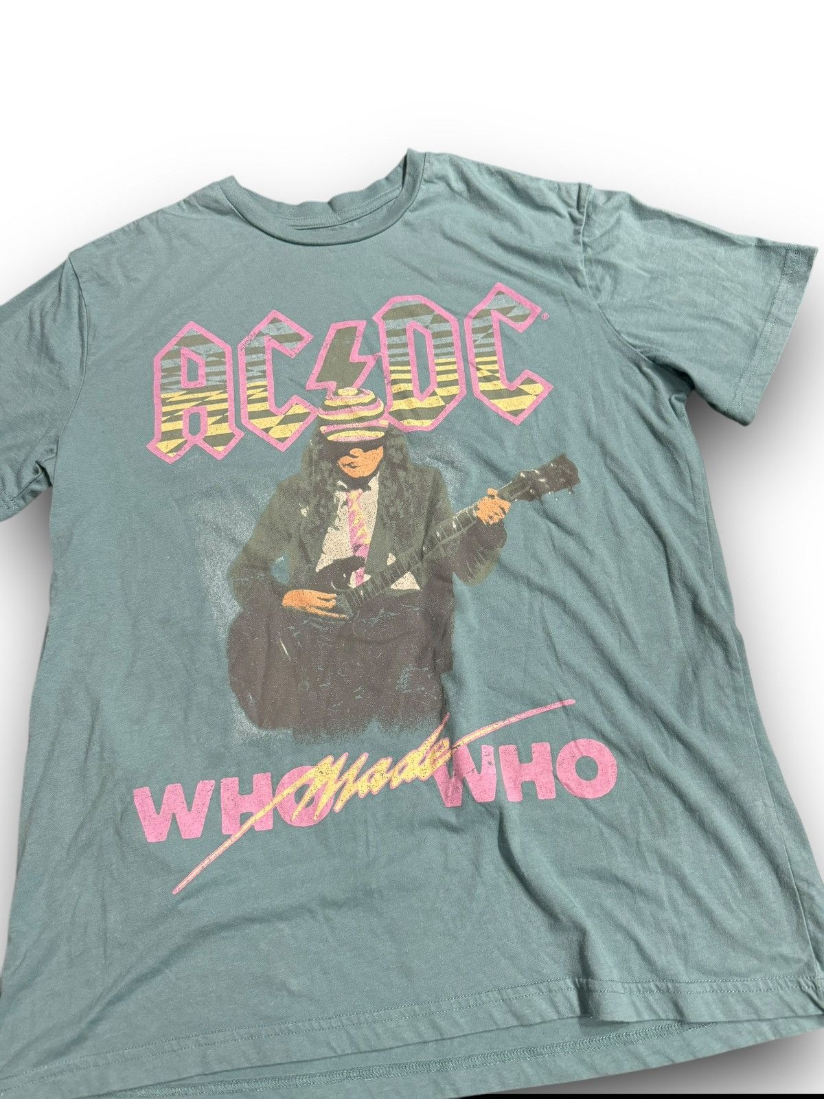 AC/DC × Band Tees AC/DC who made who album tour 2022 band Tee Size US L / EU 52-54 / 3 - 3 Thumbnail