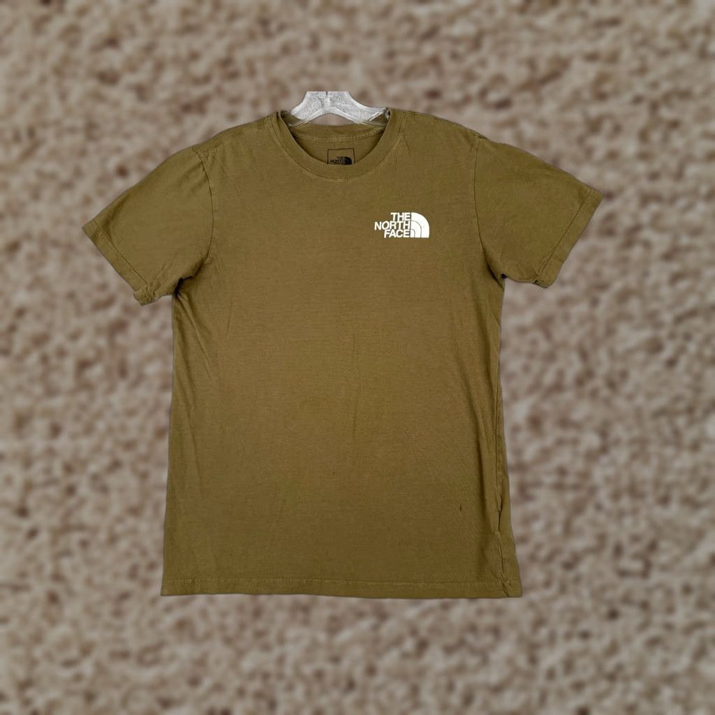 The North Face The North Face Shirt Men Small Petite Green Crew Neck Logo Cotton Blend Mens Size US S / EU 44-46 / 1 - 1 Thumbnail