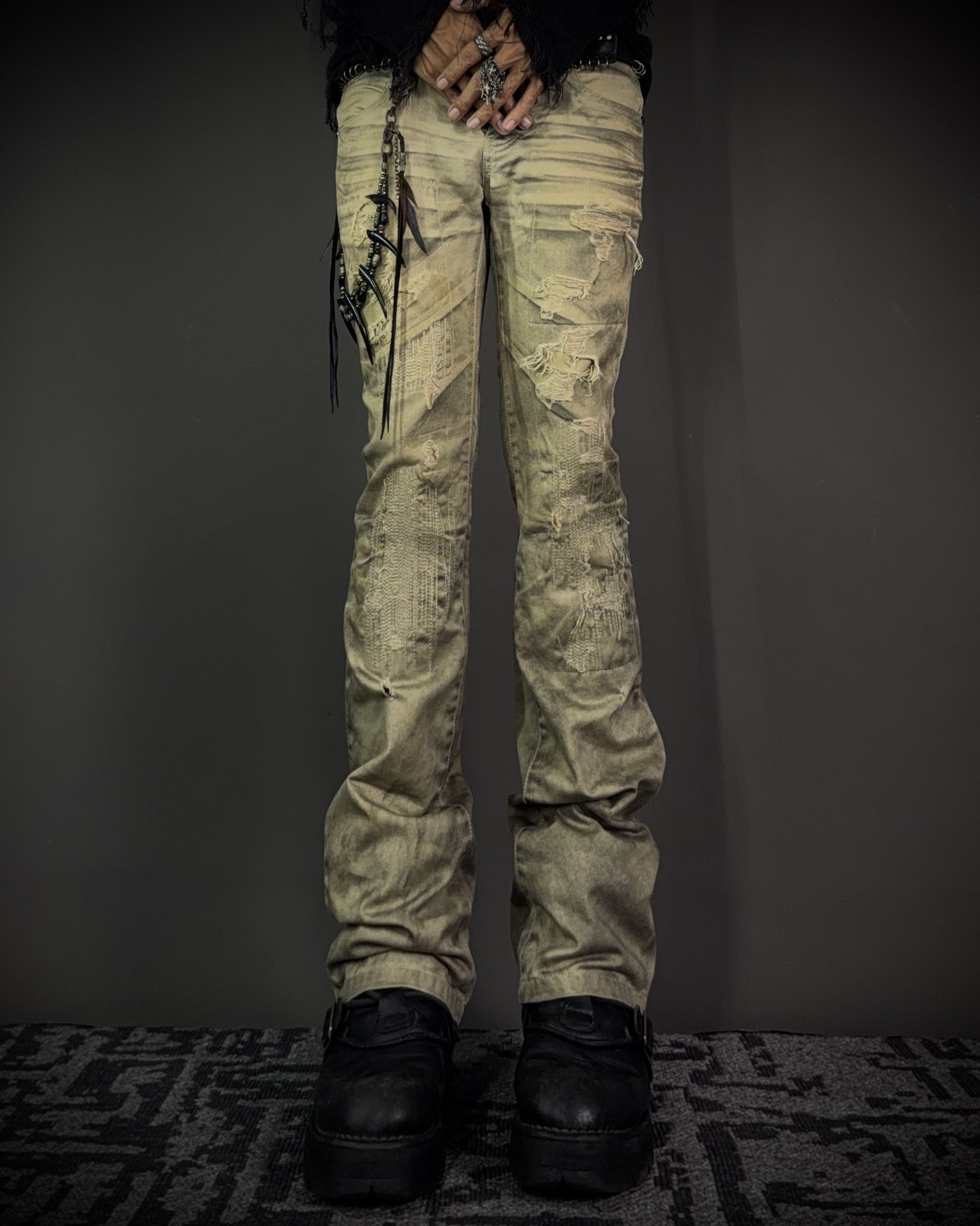 GOSTAR DE FUGA FUGA Washed Sand Heavy Stitch Distressed Bootcut Size US 31 - 1 Thumbnail