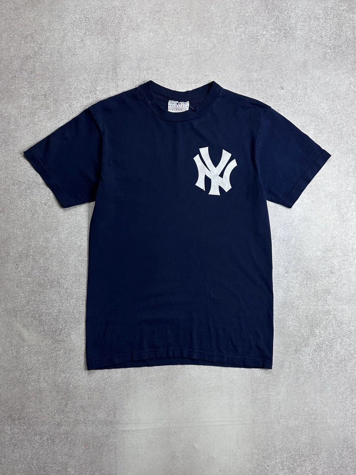 New York Yankees Vintage 90s New York Yankees Majestic Boxy T-shirt m Size US M / EU 48-50 / 2 - 1 Thumbnail