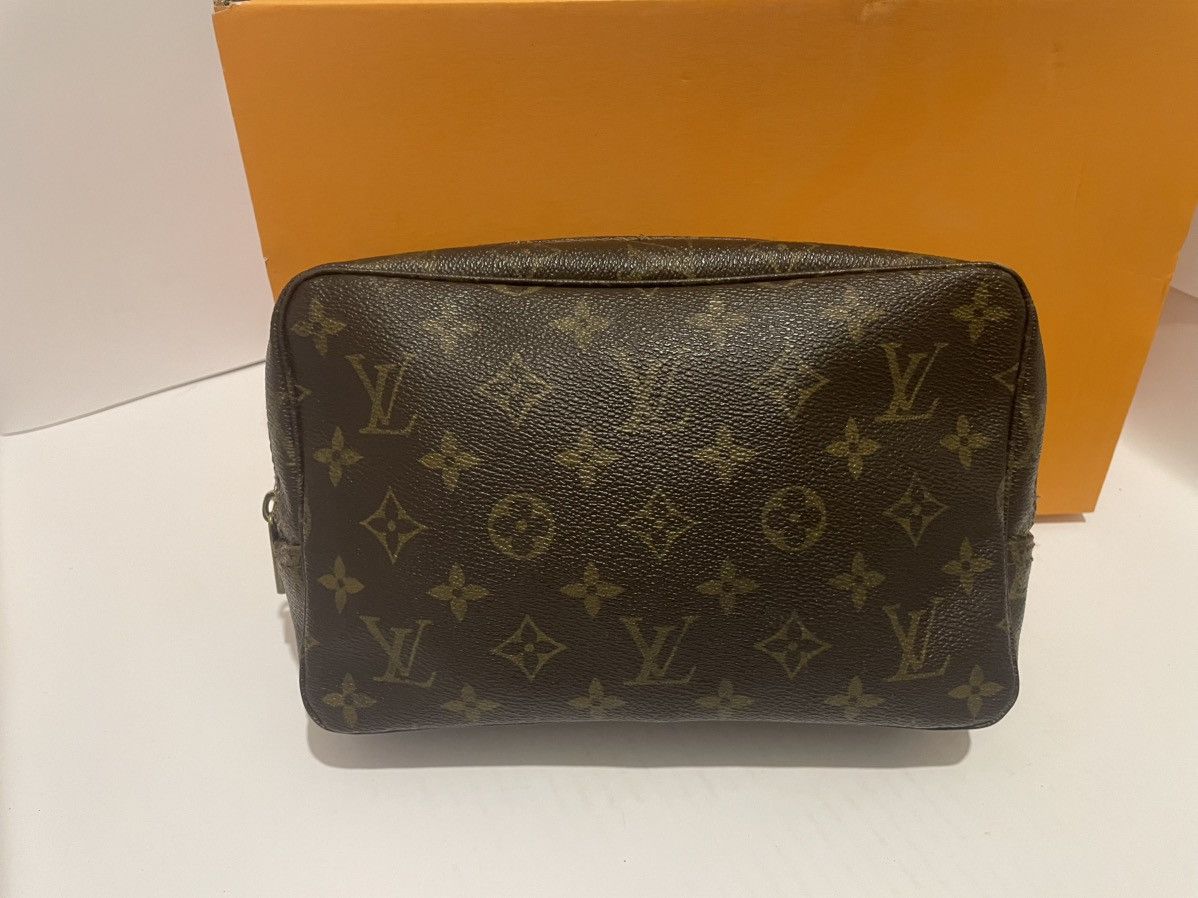 Louis Vuitton Louis Vuitton Trousse Toilette 23 Interno Beige Size ONE SIZE - 4 Thumbnail