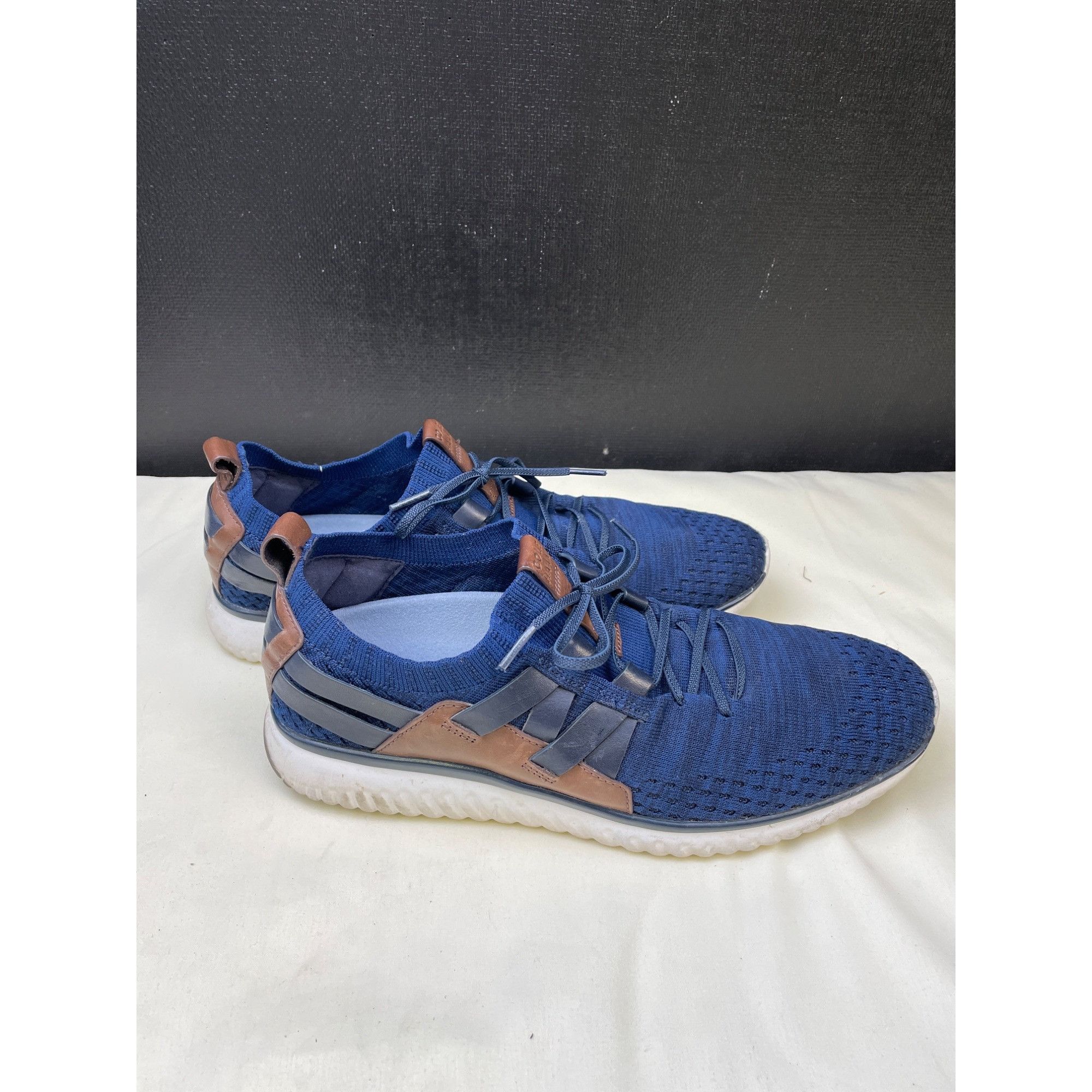 Cole Haan Cole Haan Men's Blue Shoes/ Sneakers Size 11.5 SKU 5524 Size US 11.5 / EU 44-45 - 5 Thumbnail