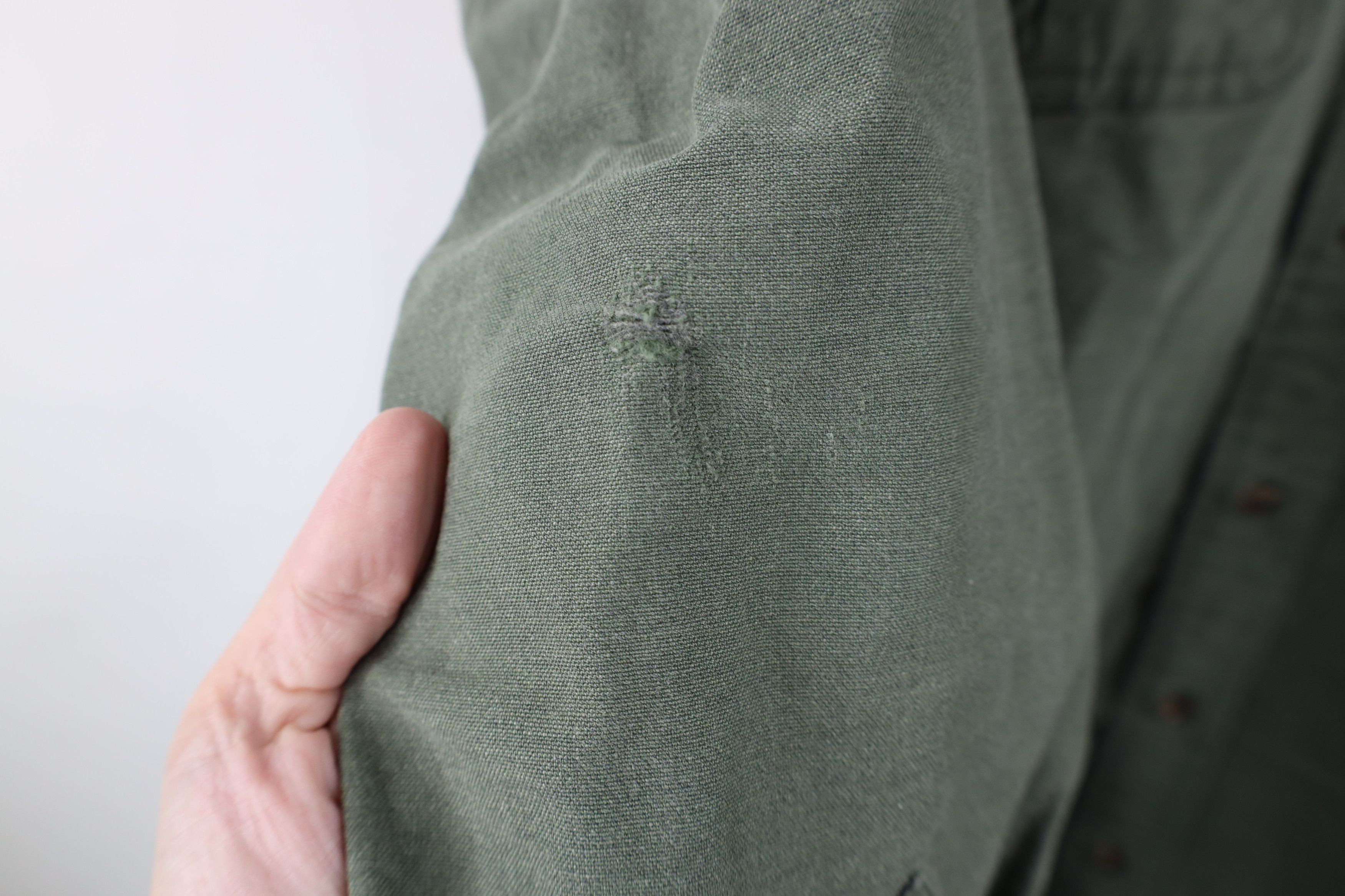 Cabelas Vintage 90s Cabelas Cloth Collared Button Shirt Green Size US XL / EU 56 / 4 - 6 Thumbnail