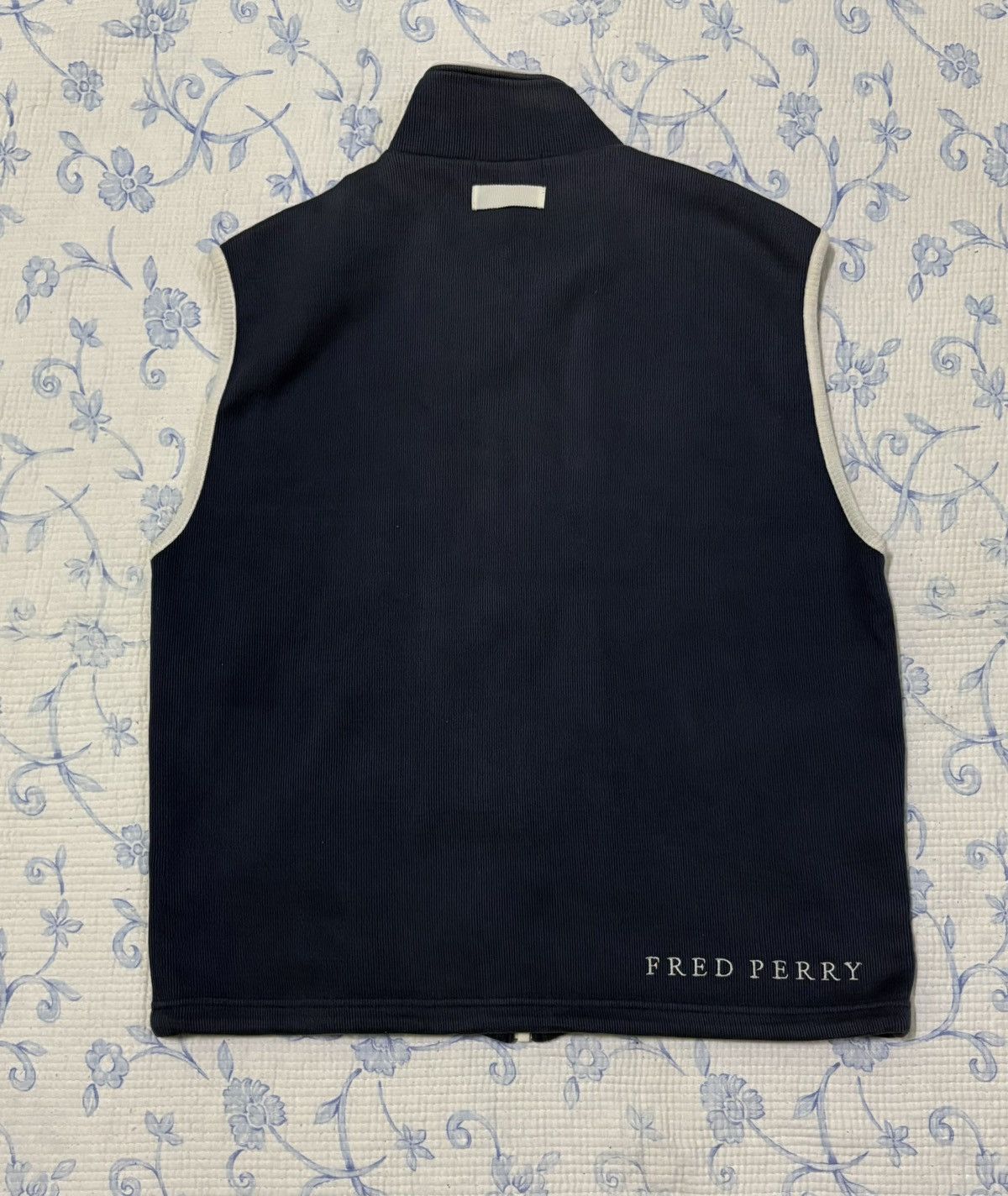 Fred Perry Fred Perry Vest Sleeveless Jacket Size US S / EU 44-46 / 1 - 8 Thumbnail