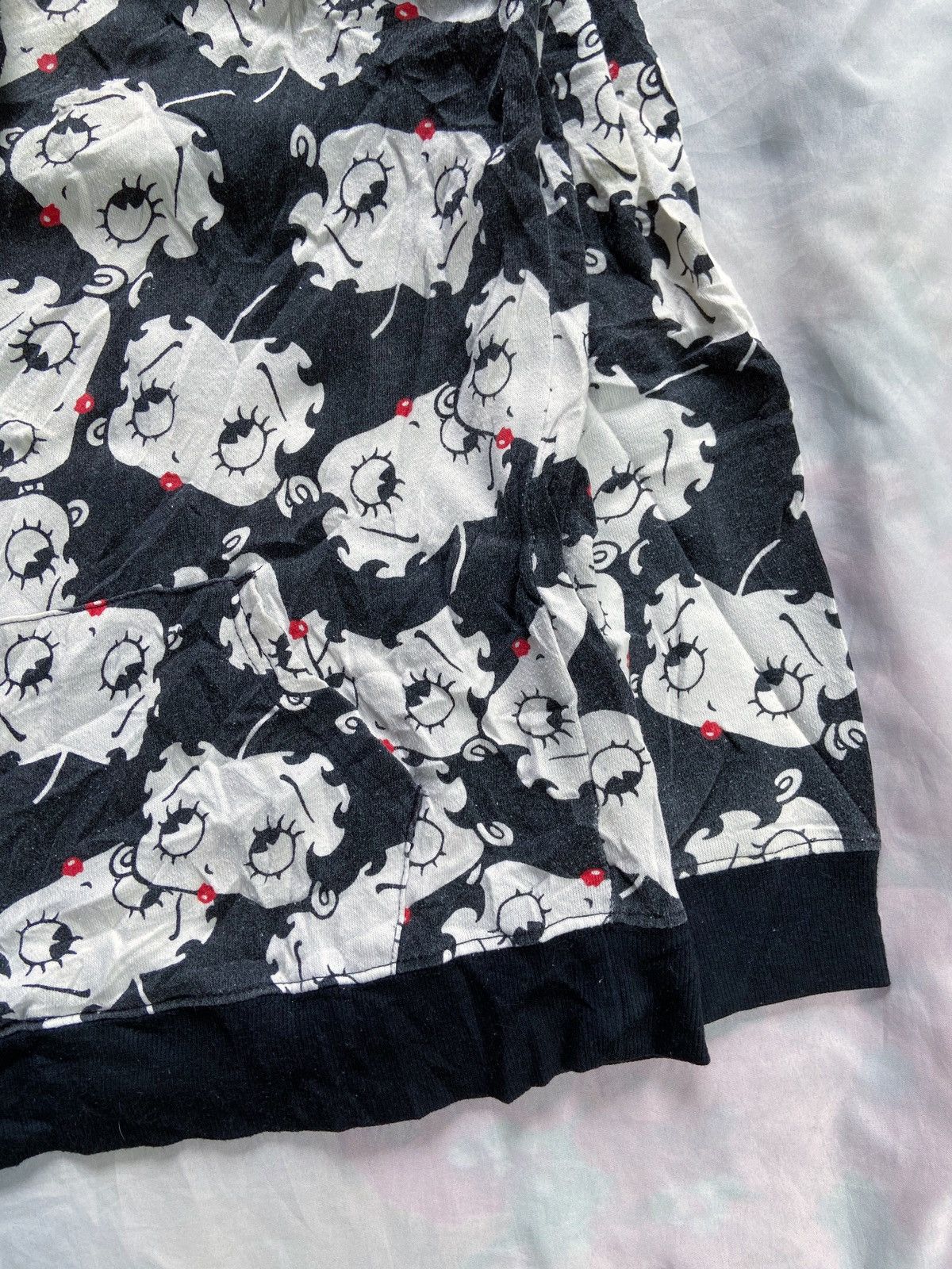 Japanese Brand VIRGIRL x BETTY BOOP HOODIE Size US M / EU 48-50 / 2 - 3 Thumbnail