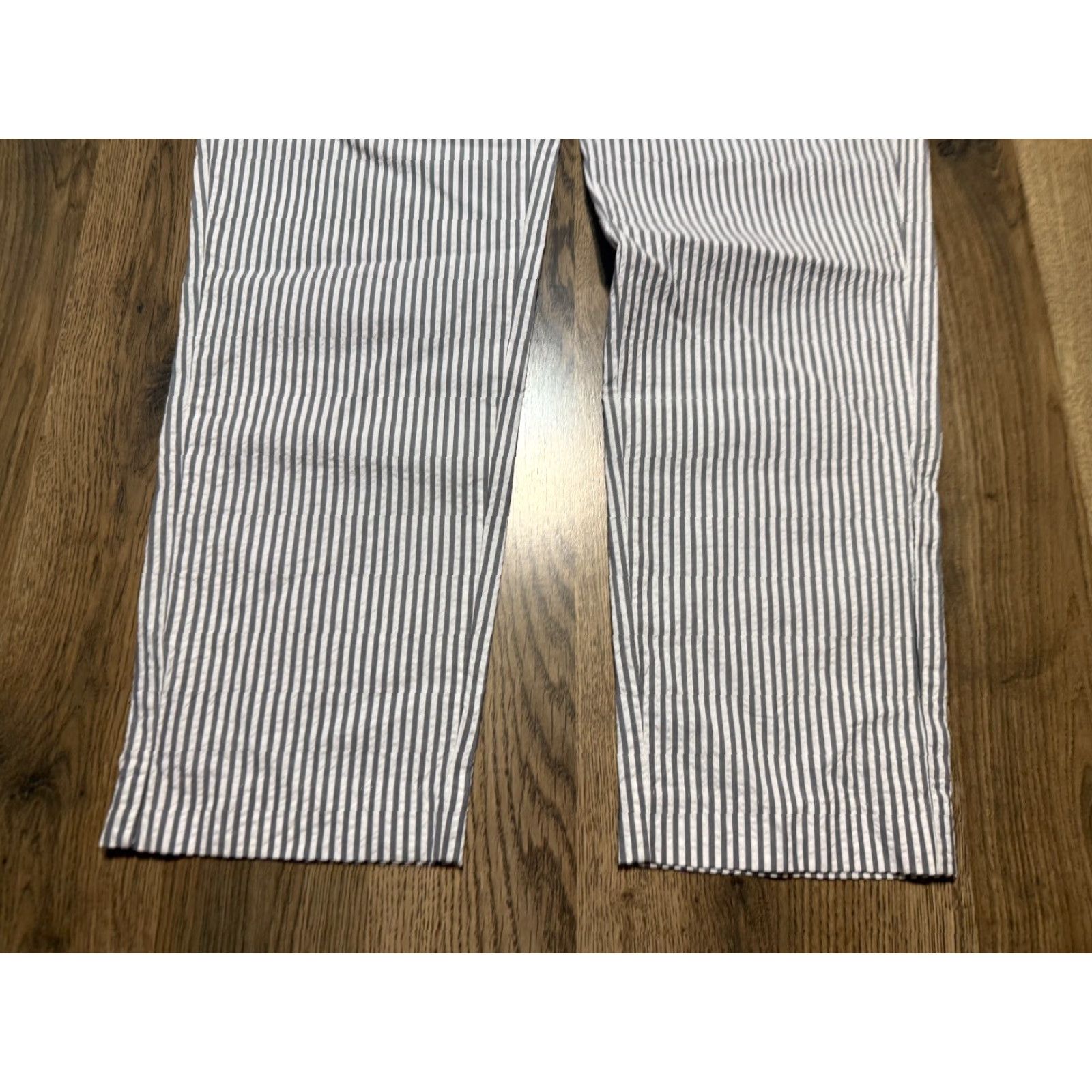 Merona Merona Pants Women's 8 Grey White Striped Flat Front Classic Pants Women Size 30" / US 8 / IT 44 - 3 Thumbnail