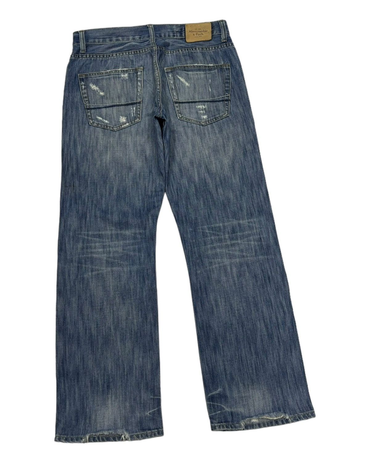 Abercrombie & Fitch ABERCROMBIE & FITCH DISTRESS BAGGY FLARE DENIM JEANS Size US 32 / EU 48 - 4 Thumbnail