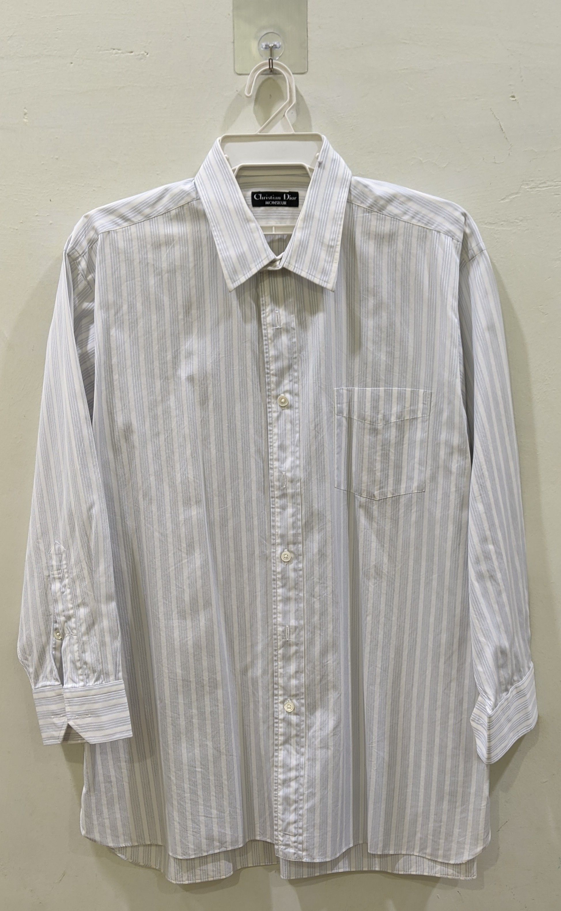 Christian Dior Monsieur × Dior Christian Dior Monsieur Button Ups L/S Shirt M fits L Size US L / EU 52-54 / 3 - 1 Thumbnail