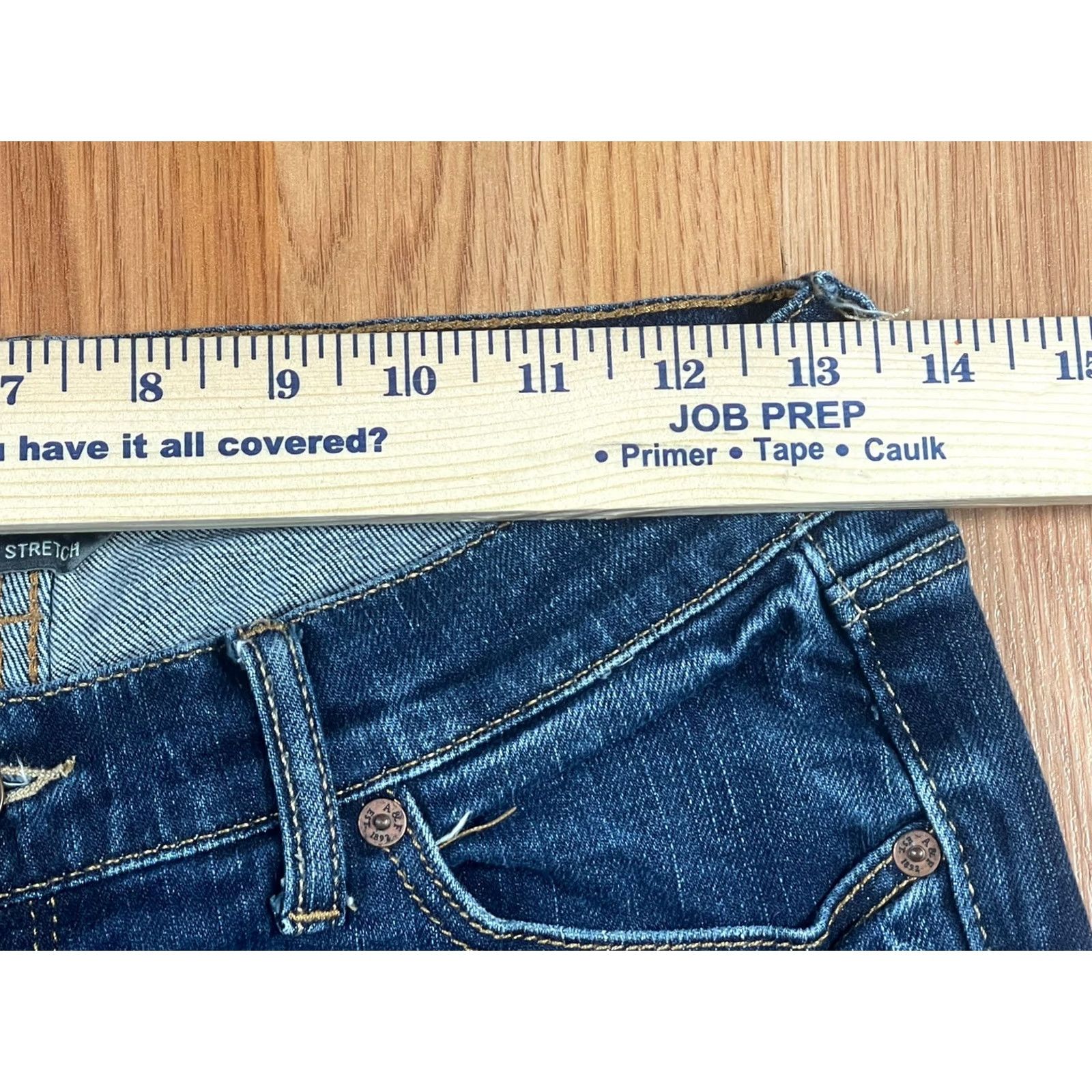 Abercrombie & Fitch Abercrombie & Fitch Perfect Stretch Skinny Blue Wash Jeans Women’s 2S 26Wx31L Size 26" / US 2 / IT 38 - 4 Thumbnail