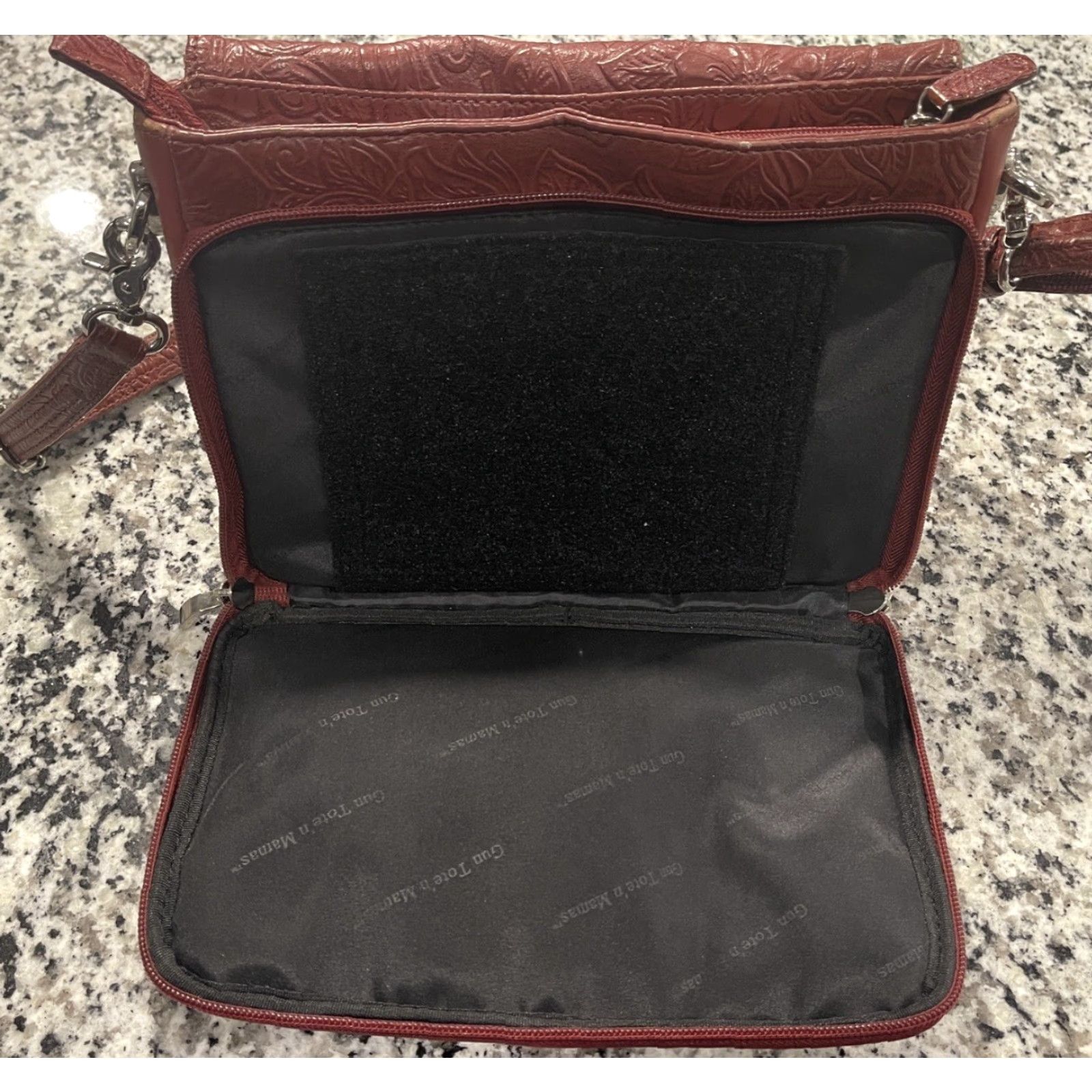 Vintage VINTAGE Gun Tote’n Mamas Purse CCW Leather Handbag Cherry Red Shoulder Crossbody Women Adult Small Minor Flaws Size ONE SIZE - 6 Thumbnail
