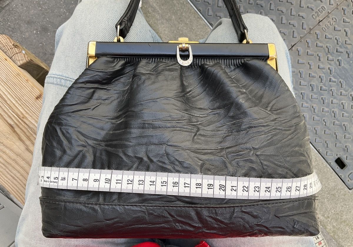 Vintage Authentic 60's vintage bag in black leather Size ONE SIZE - 8 Thumbnail