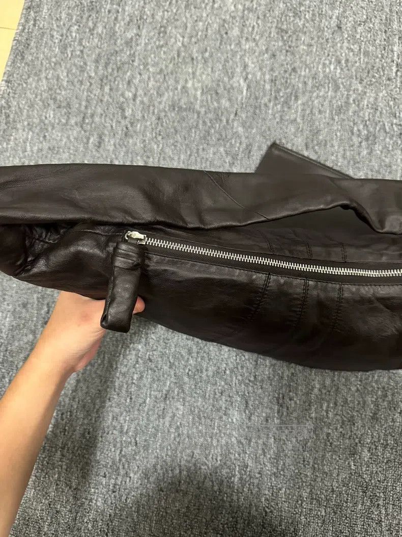 Lemaire LEMAIRE Large deep chocolate-colored sheepskin horn bag Size ONE SIZE - 4 Thumbnail