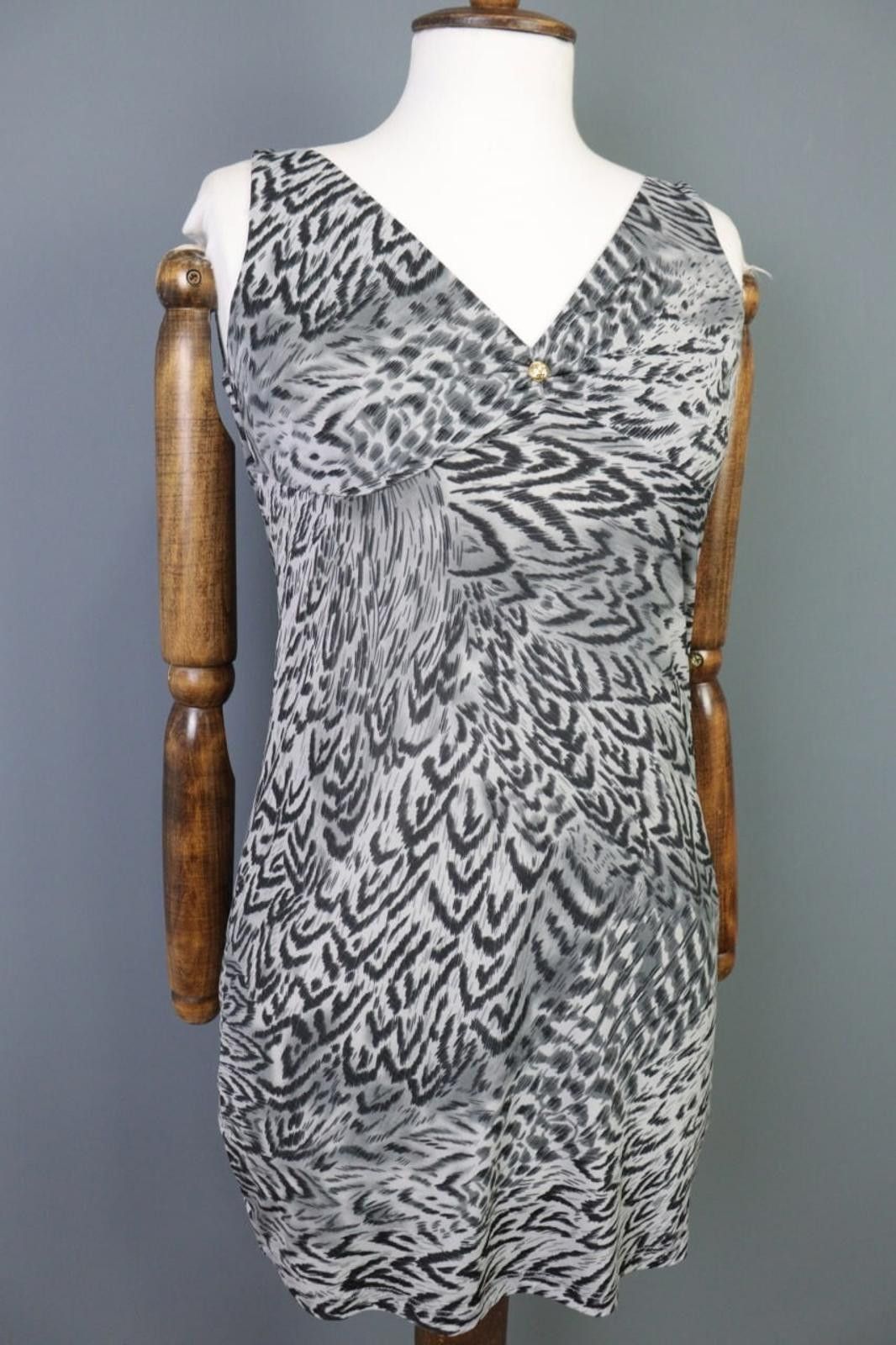 Roberto Cavalli Roberto Cavalli Multicolor Animals Printed Short Dress Sz L Size L / US 10 / IT 46 - 4 Thumbnail