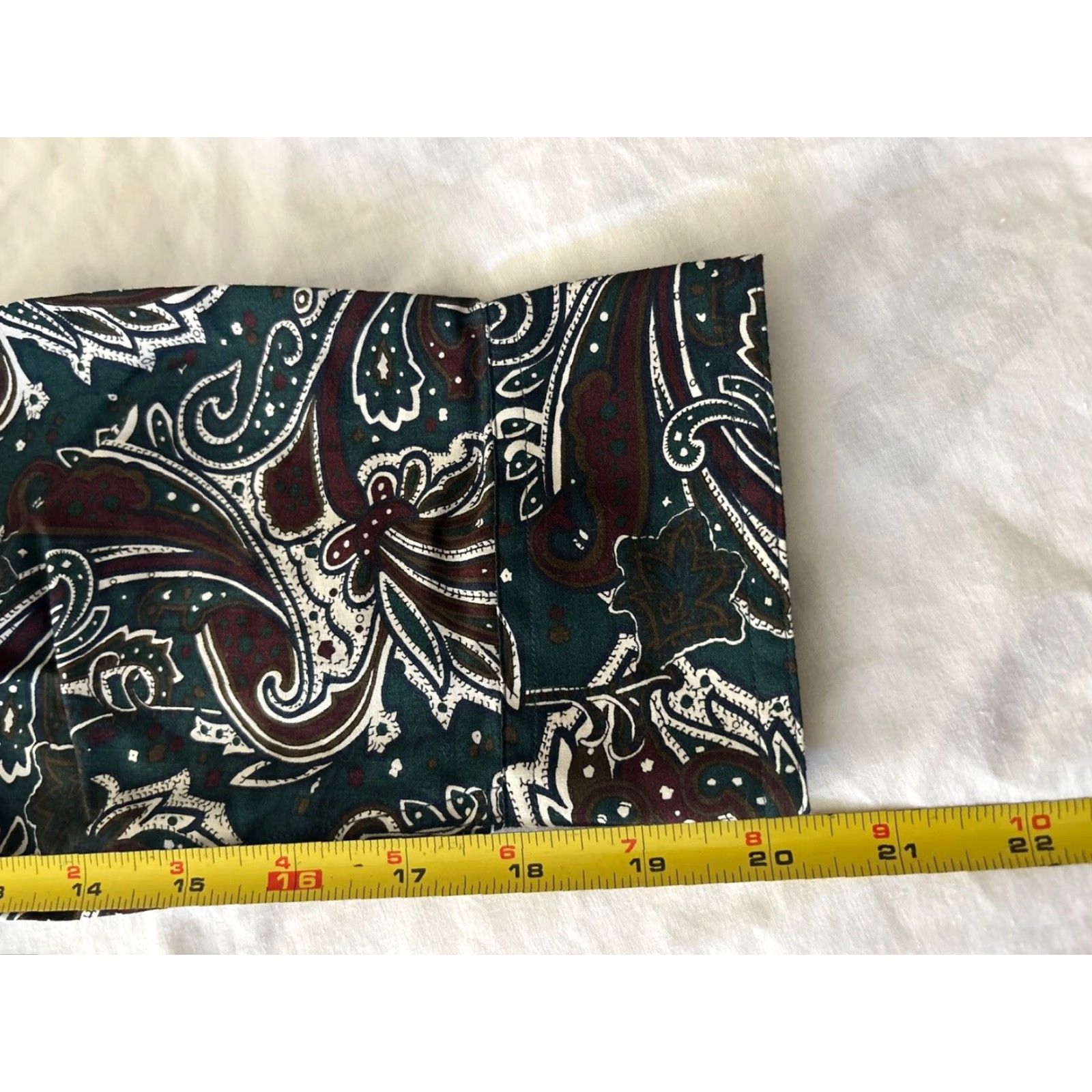 VINTAGE Roundtree & Yorke Men Shirt Casual Long Sleeve Button-Up Cotton Multicolor Paisley M