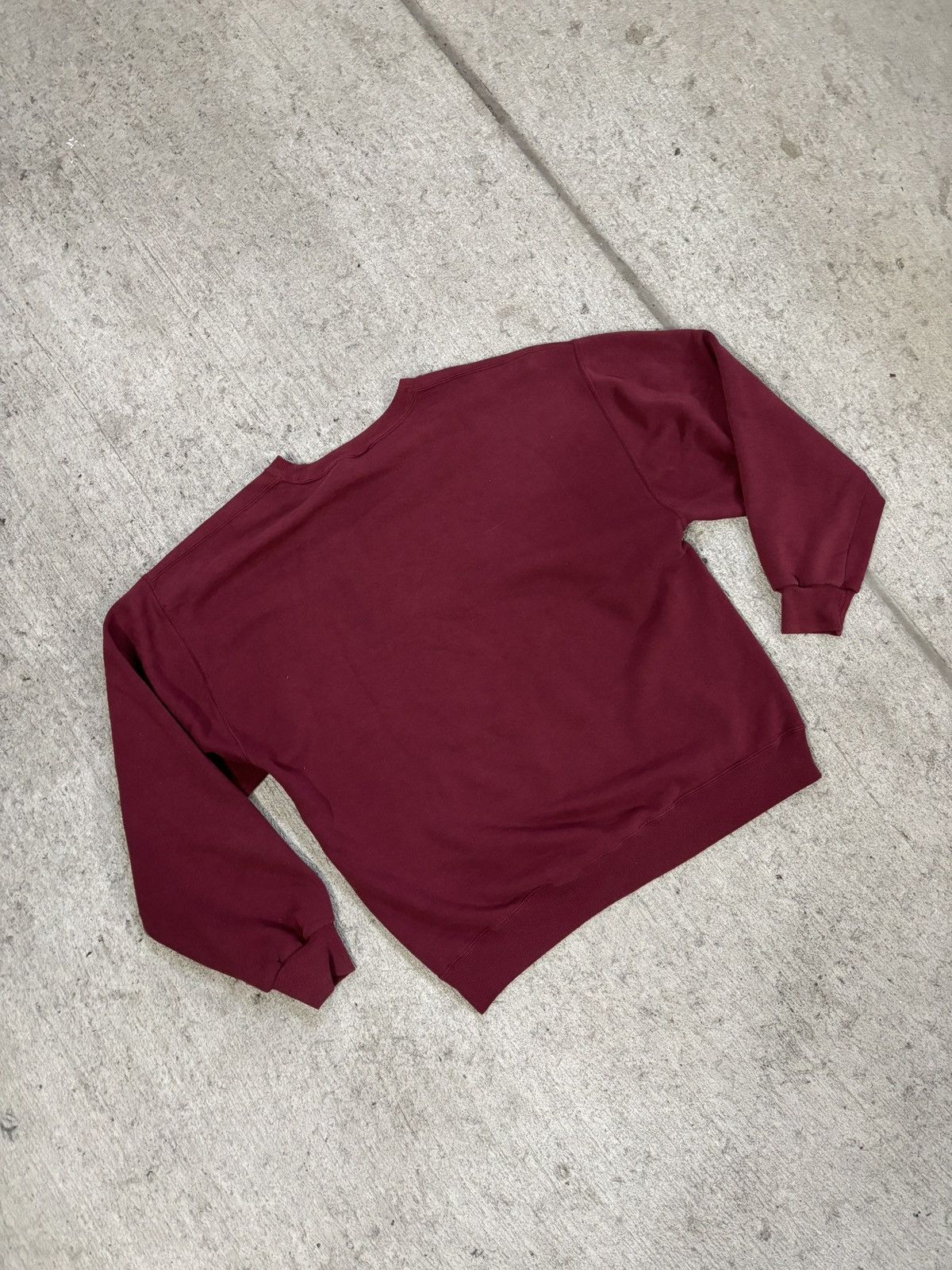 Russell Athletic × Vintage Burgundy BlankRussell athletic crewneck sweatshirt Size US L / EU 52-54 / 3 - 5 Thumbnail