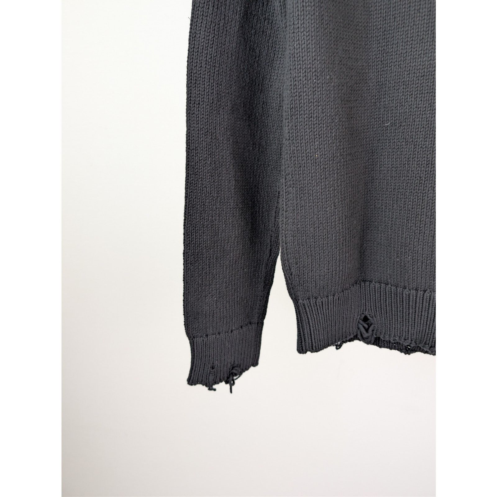 Saint Laurent Paris o1rshd1 Distressed Cotton Knit Crew-Neck Sweater in Black Size US M / EU 48-50 / 2 - 15 Thumbnail