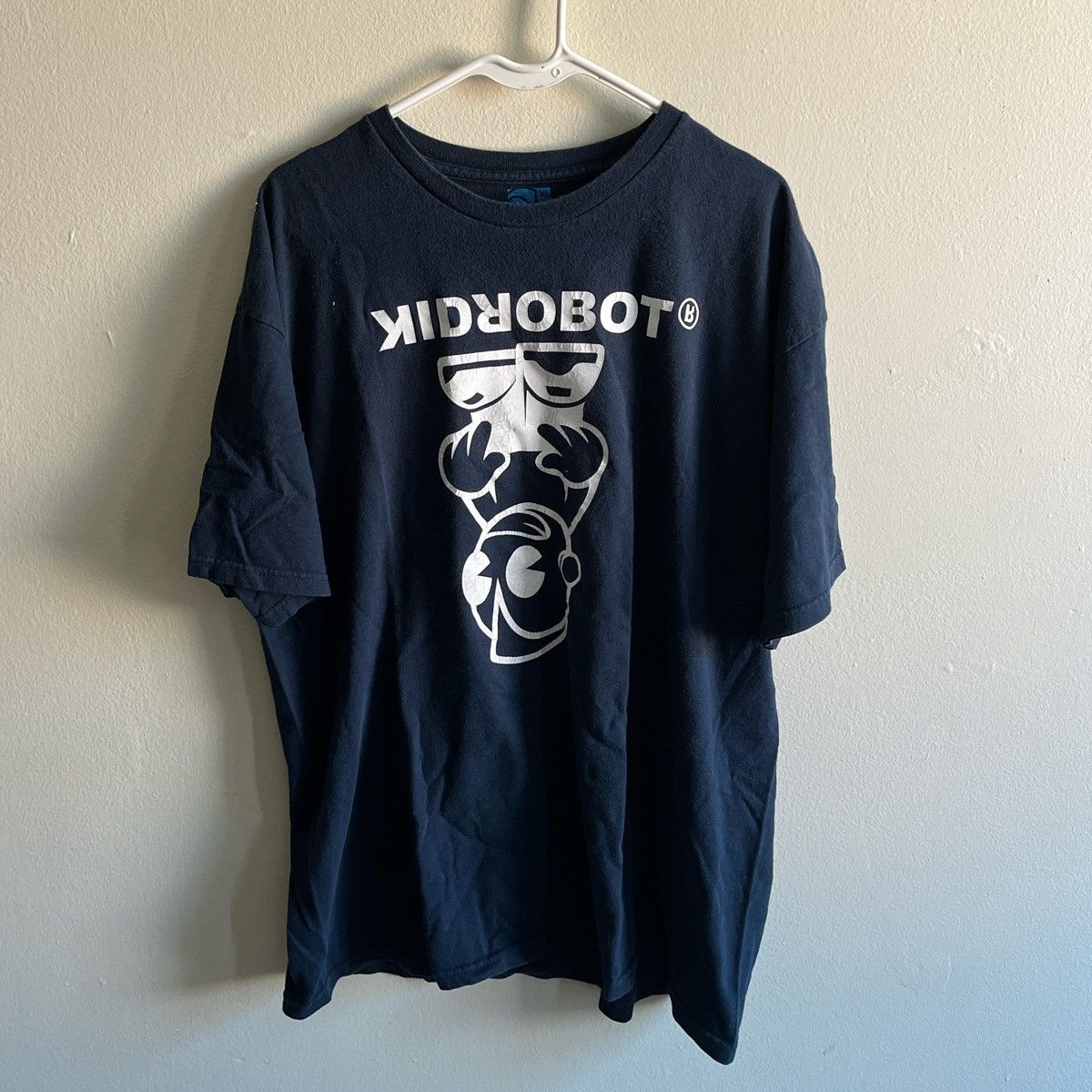 Kid Robot Kid Robot Inverse Logo Tee Navy Size US XL / EU 56 / 4 - 1 Preview