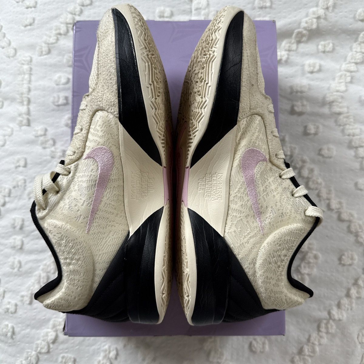Nike Ja 2 Coconut milk Size US 10.5 / EU 43-44 - 3 Thumbnail