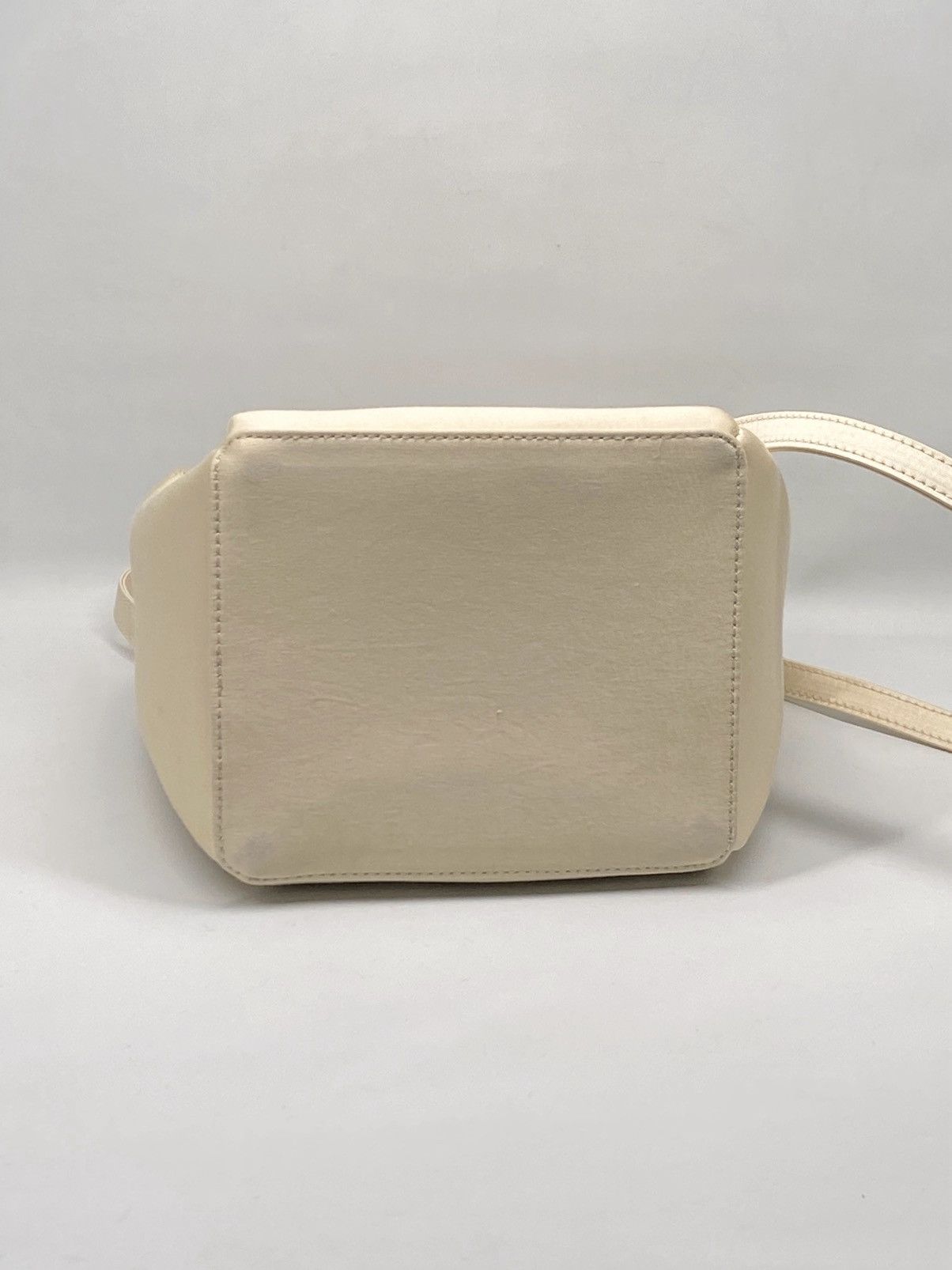 Toteme Toteme Petite Satin Bucket Bag Size ONE SIZE - 8 Thumbnail