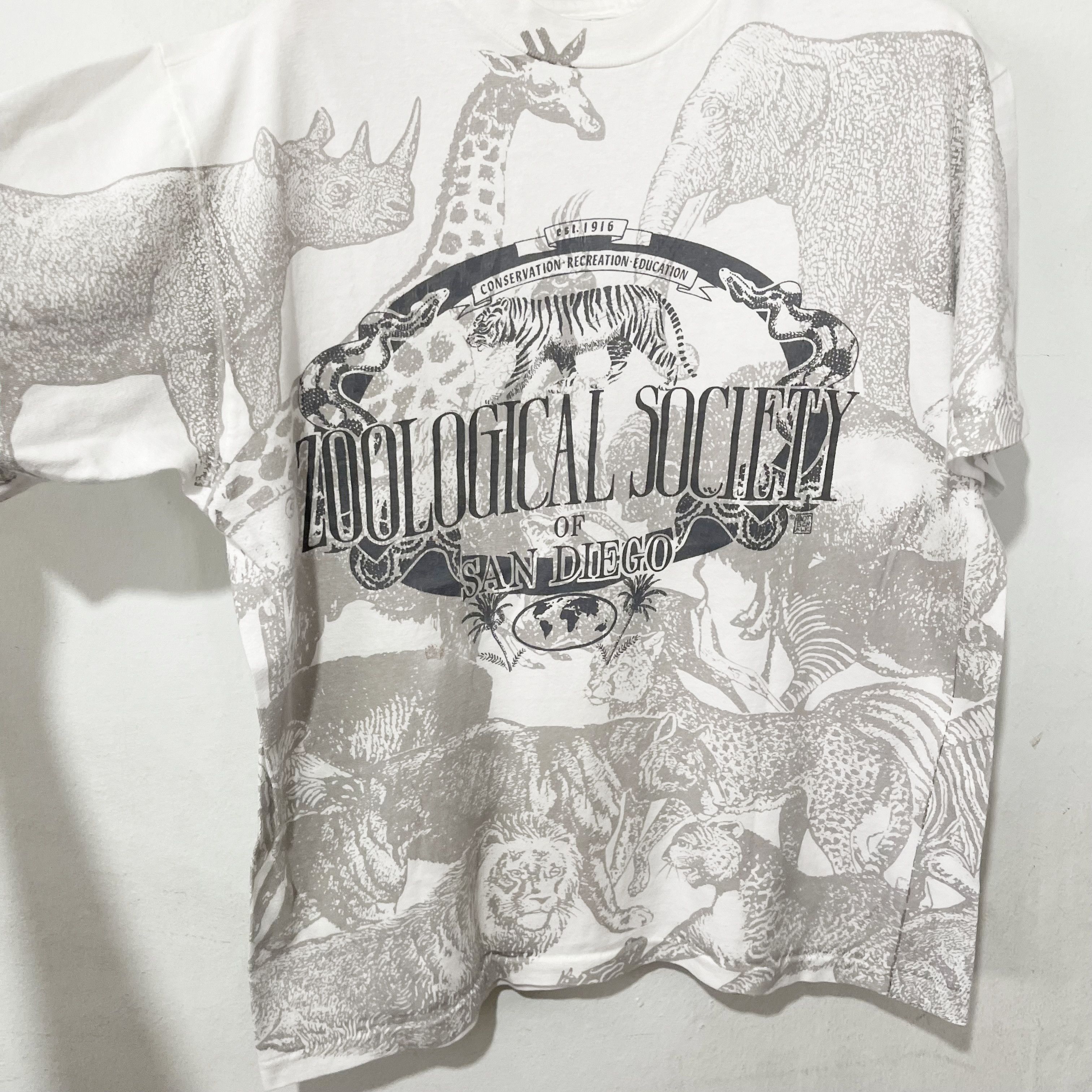 Vintage Vintage 90s Zoological Society of San Diego All Over T-shirt Size US M / EU 48-50 / 2 - 2 Thumbnail