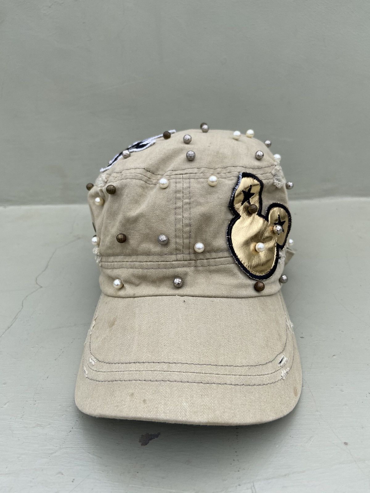 If Six Was Nine 2000s pearl-studded patrol hat Size ONE SIZE - 4 Thumbnail
