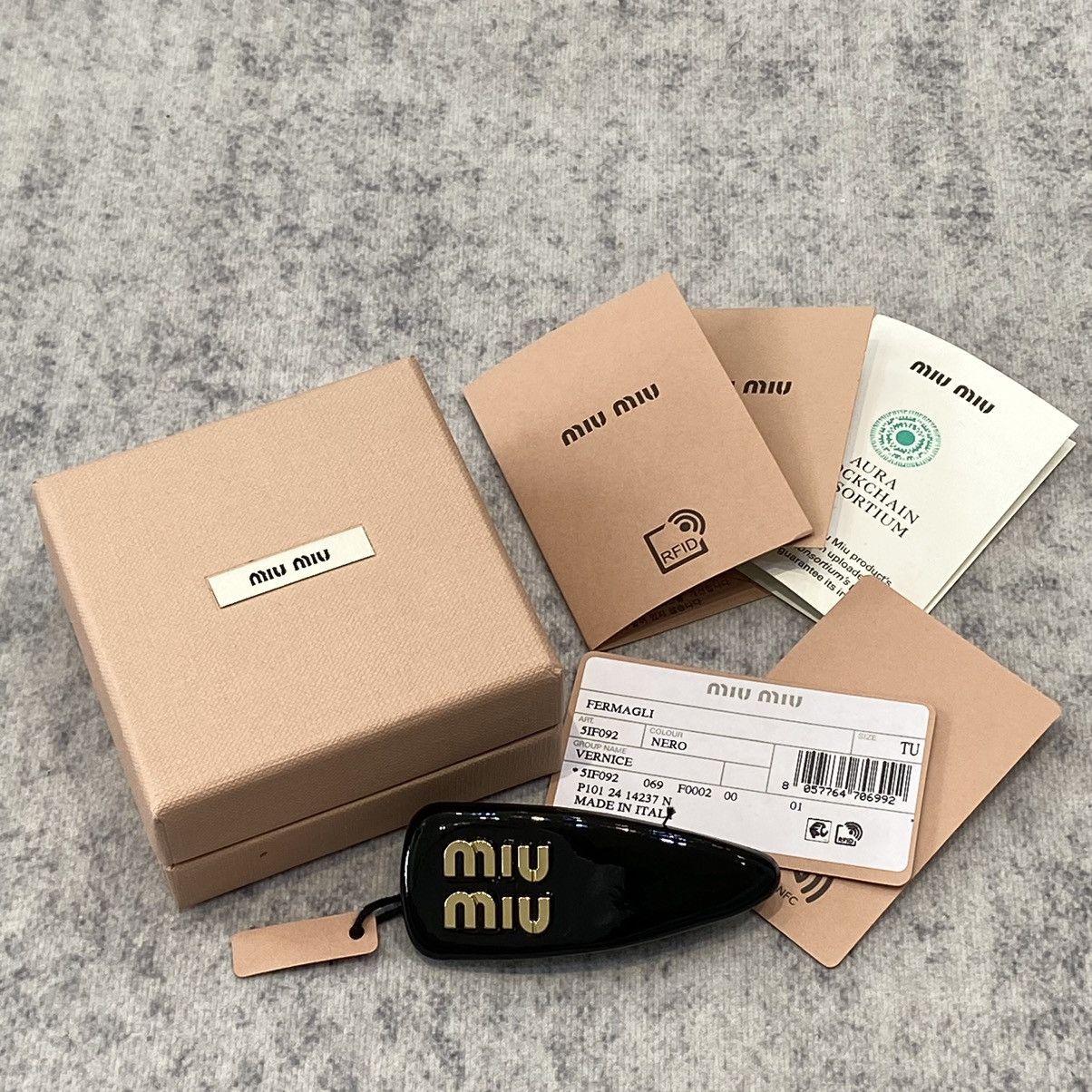 Miu Miu MIU MIU Patent Leather Hair Clip BLACK Size ONE SIZE - 11 Thumbnail