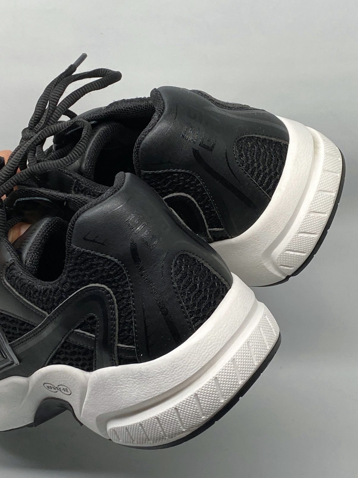 Givenchy Givenchy NFNTY-52 Low Top Sneaker size 45/us size 12 Size US 12 / EU 45 - 9 Thumbnail